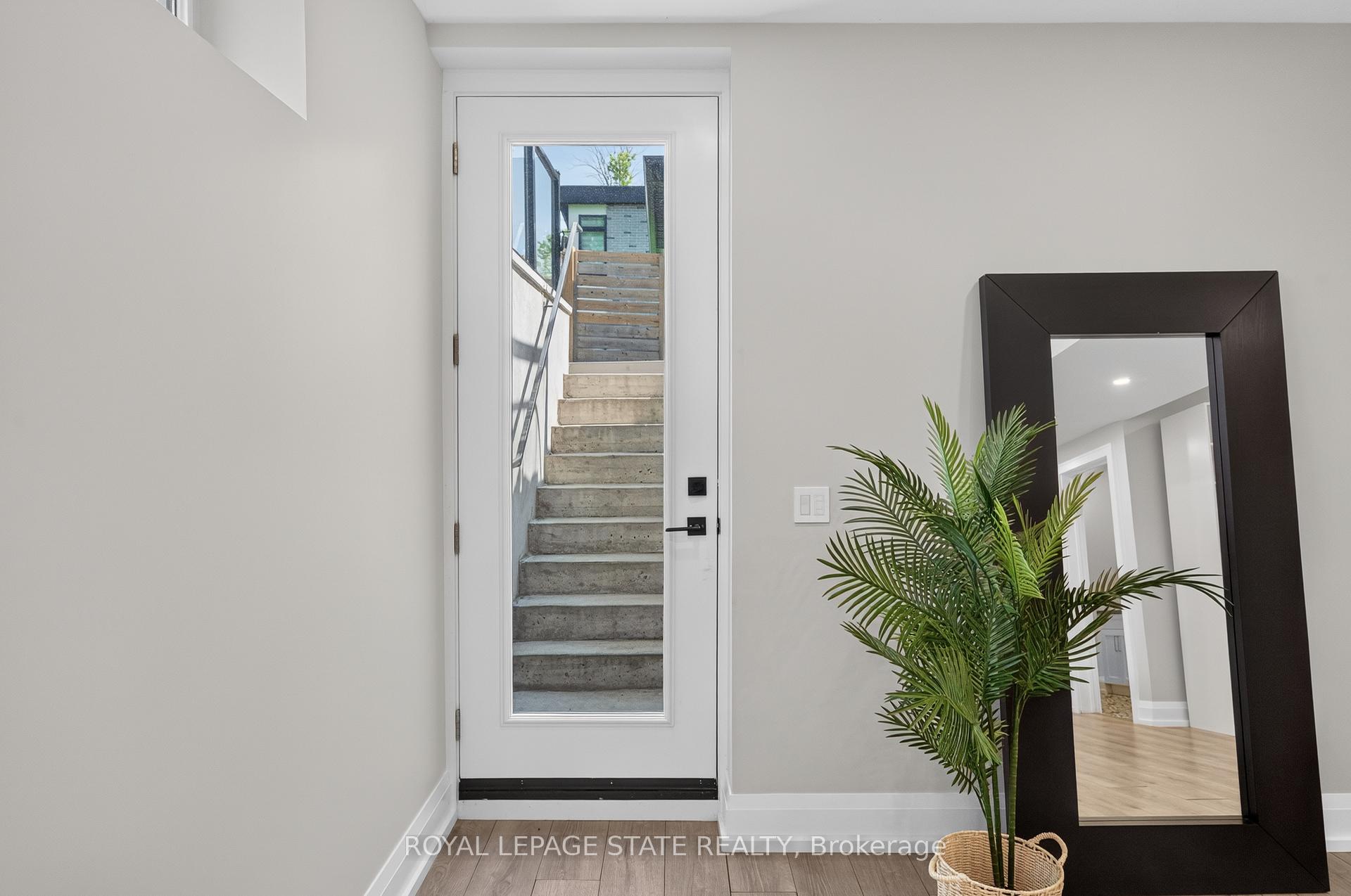 Photo 40 of 1047 Meredith Avenue, Mississauga, Lakeview — HOMEH