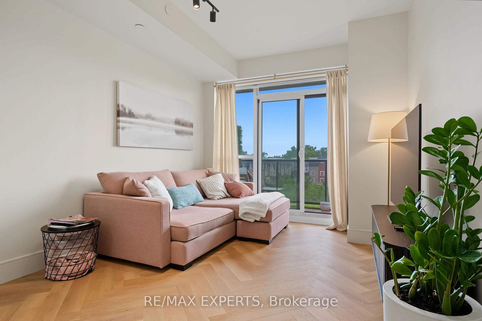 Photo 15 of Unit 414, 4700 Highway 7, Vaughan, East Woodbridge — HOMEH