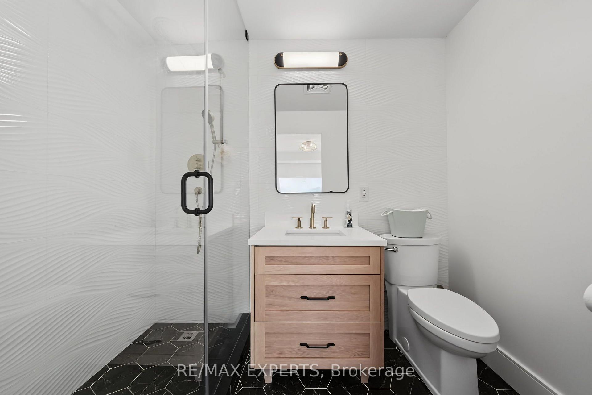 Photo 25 of Unit 414, 4700 Highway 7, Vaughan, East Woodbridge — HOMEH