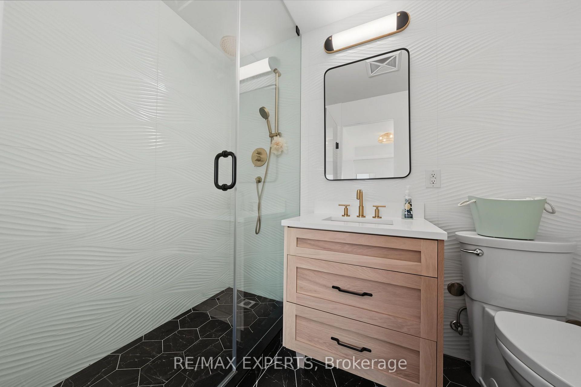 Photo 26 of Unit 414, 4700 Highway 7, Vaughan, East Woodbridge — HOMEH