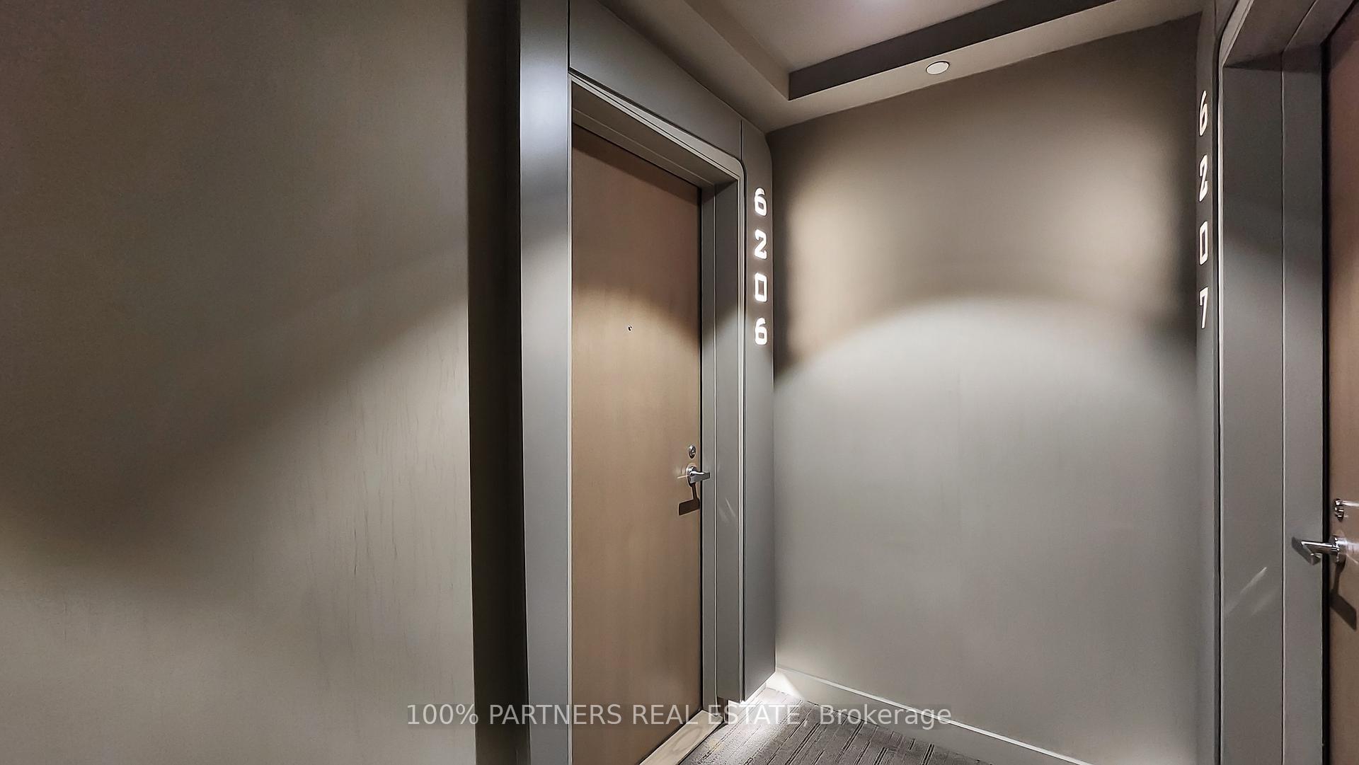 Photo 6 of Unit 6206, 1 Bloor Street E, Toronto, Church-Yonge Corridor — HOMEH
