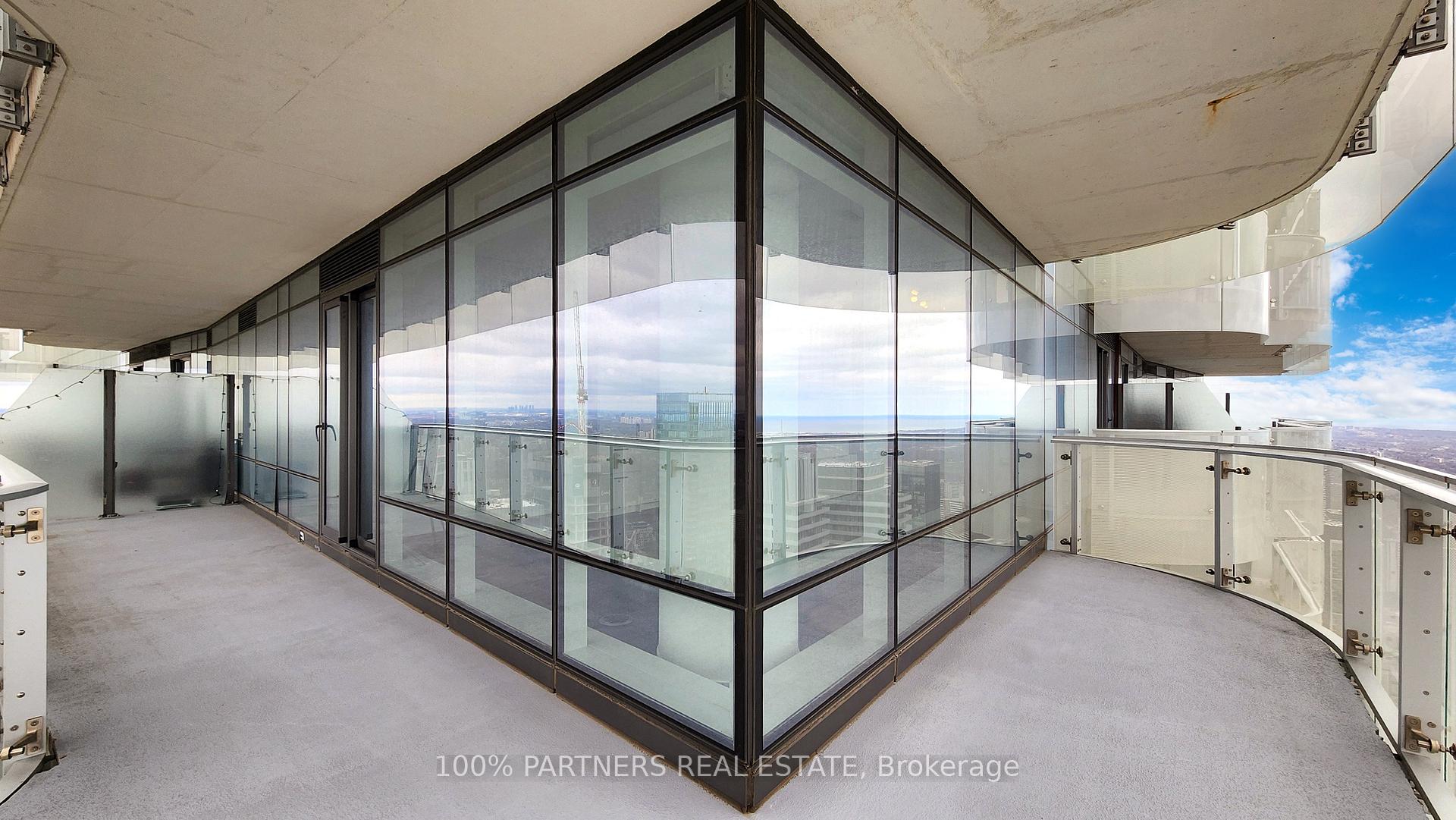 Photo 24 of Unit 6206, 1 Bloor Street E, Toronto, Church-Yonge Corridor — HOMEH
