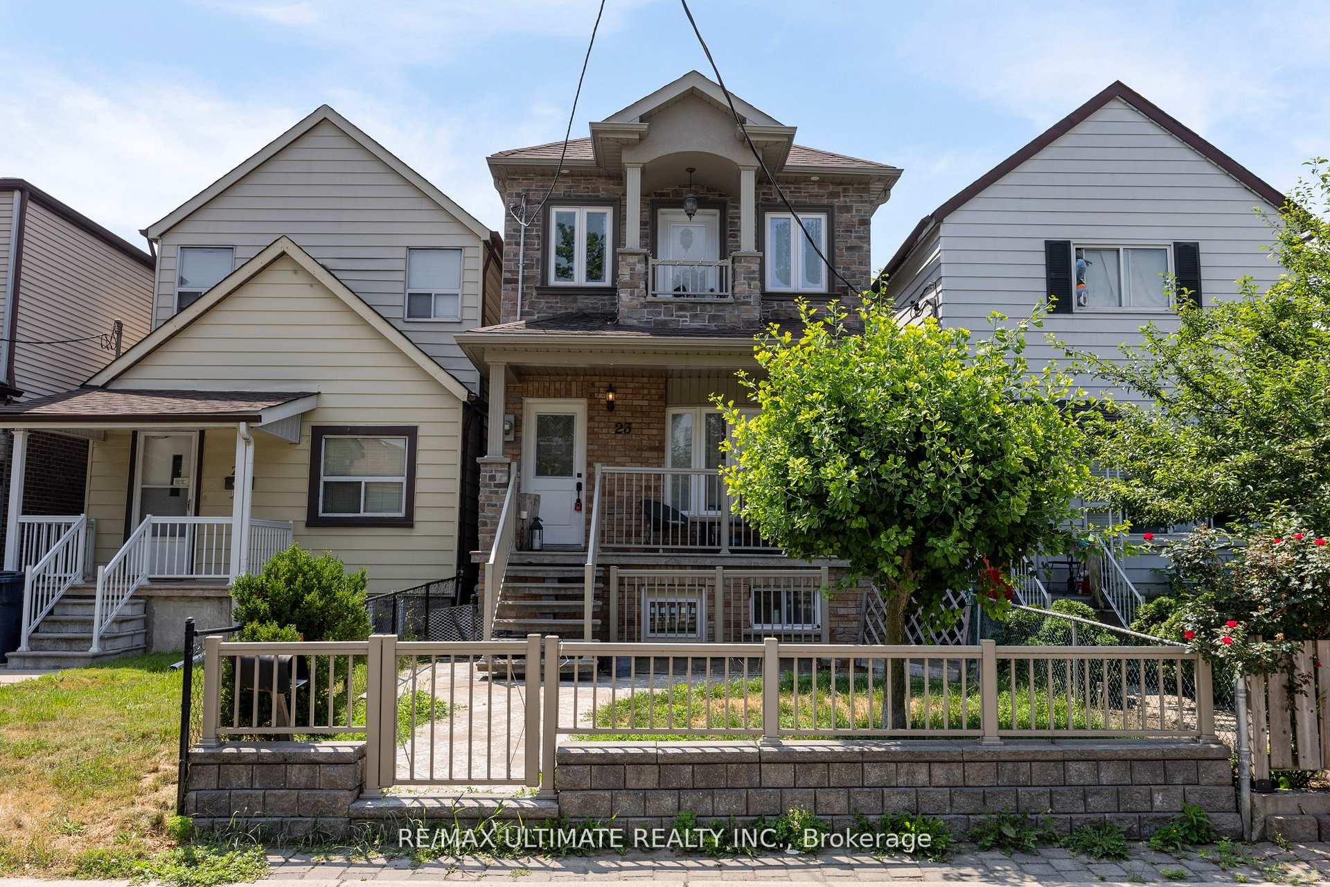 Photo of 23 Seneca Avenue