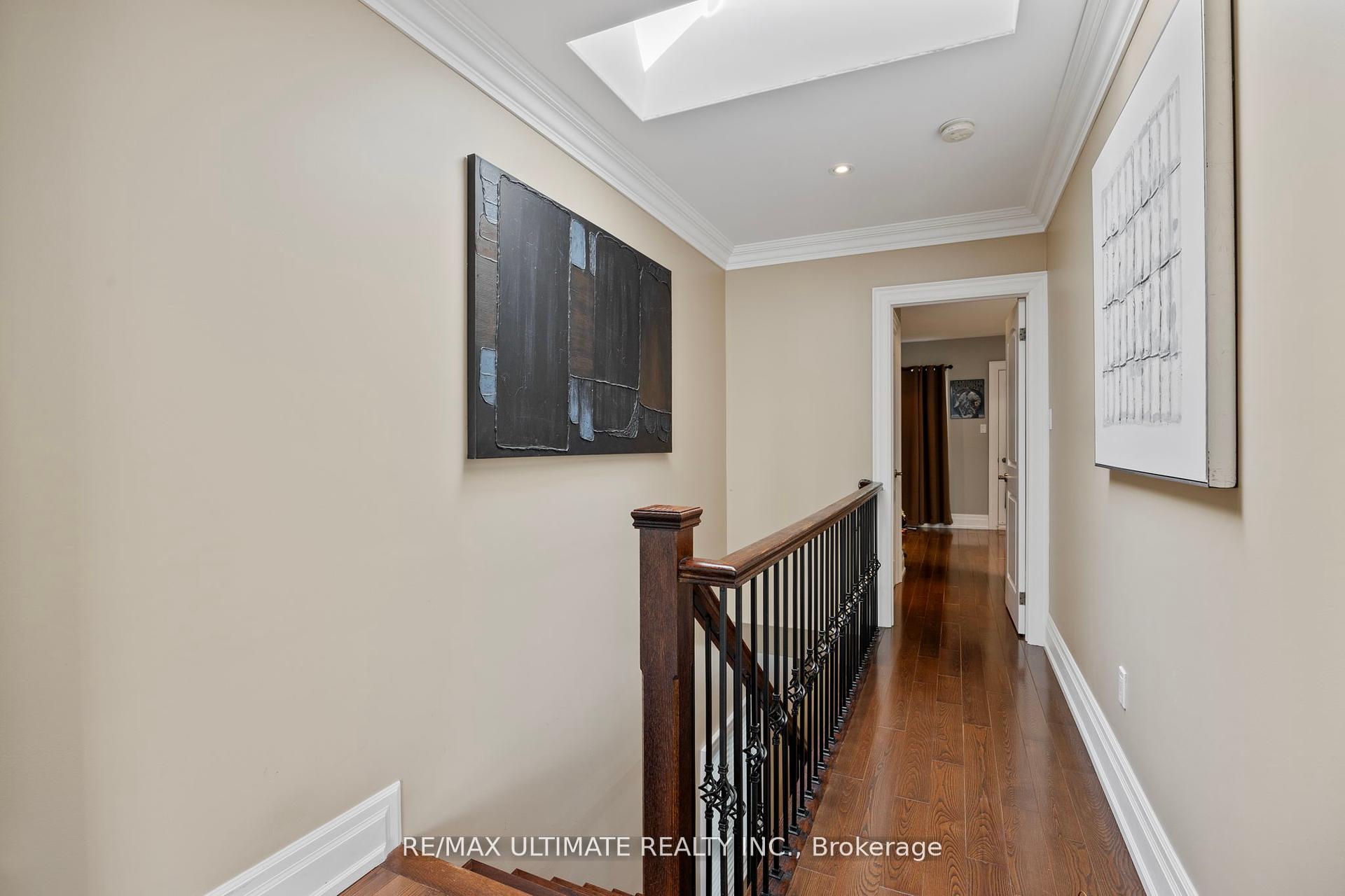 Photo 21 of 23 Seneca Avenue, Toronto, Rockcliffe-Smythe — HOMEH