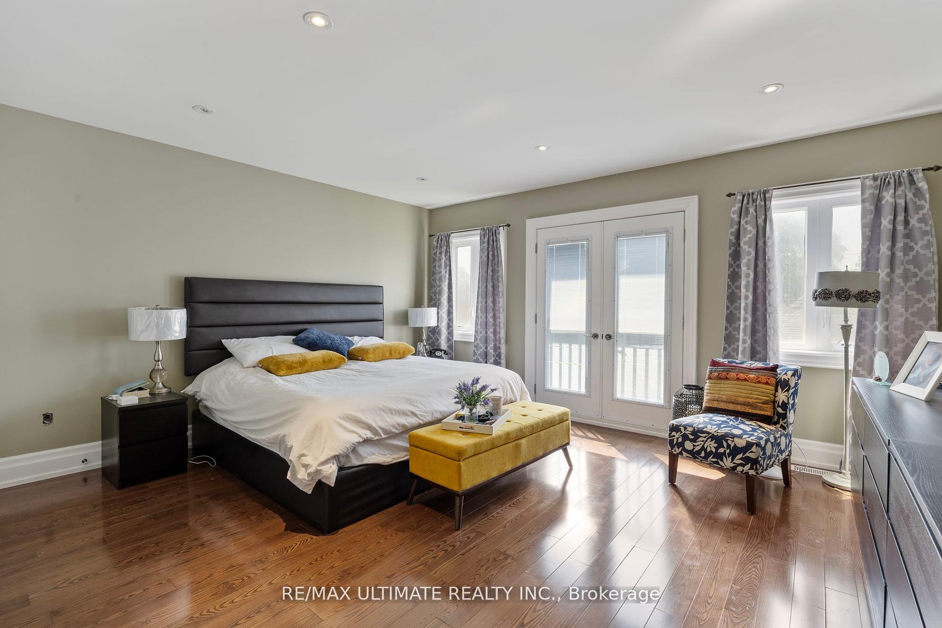 Photo 22 of 23 Seneca Avenue, Toronto, Rockcliffe-Smythe — HOMEH