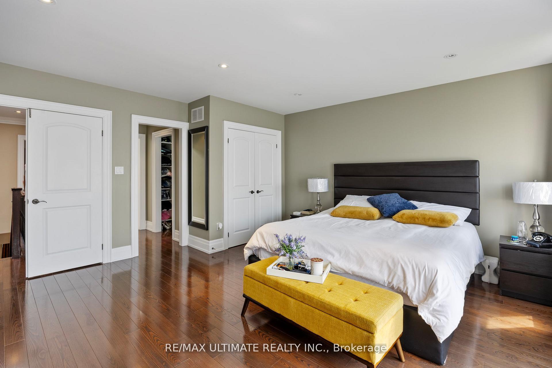 Photo 23 of 23 Seneca Avenue, Toronto, Rockcliffe-Smythe — HOMEH