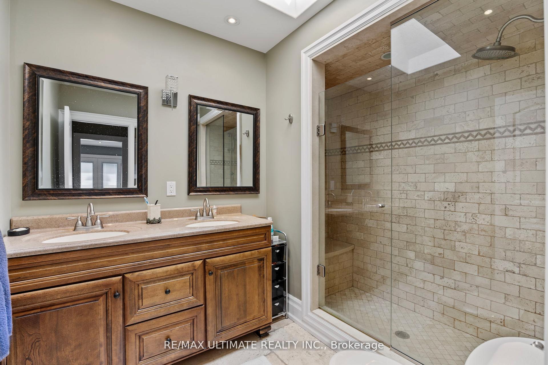 Photo 26 of 23 Seneca Avenue, Toronto, Rockcliffe-Smythe — HOMEH