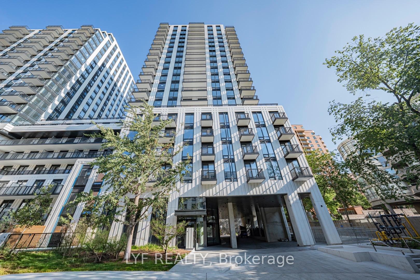 Photo 4 of Unit 826, 91 Montclair Avenue, Toronto, Forest Hill South — HOMEH