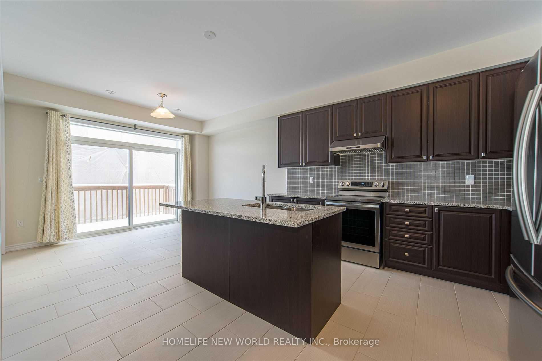Photo 5 of 5 Delft Drive, Markham, Victoria Square — HOMEH