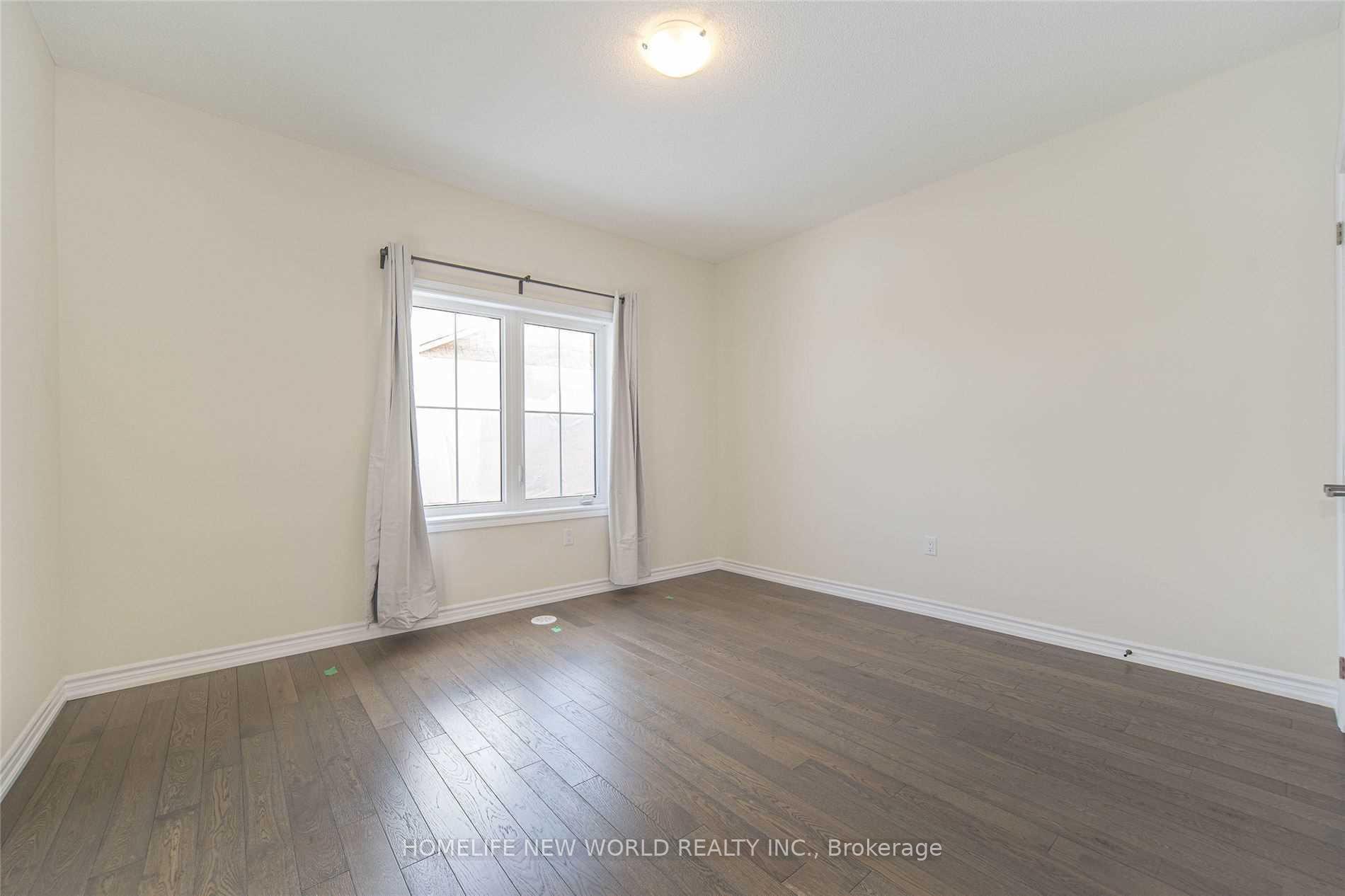 Photo 12 of 5 Delft Drive, Markham, Victoria Square — HOMEH