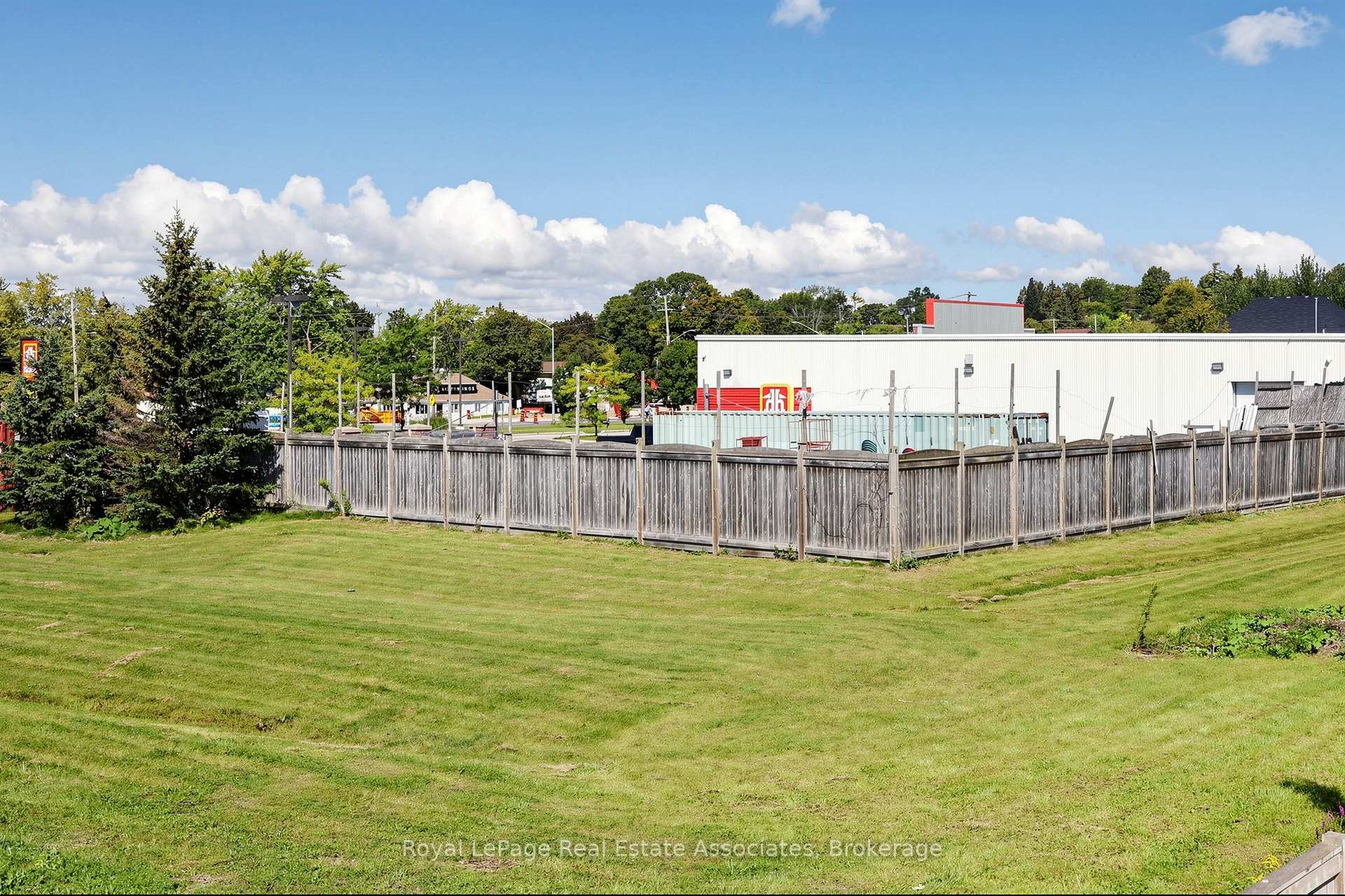 Photo 50 of 33 Bill Guy Drive, Georgina, Keswick South — HOMEH