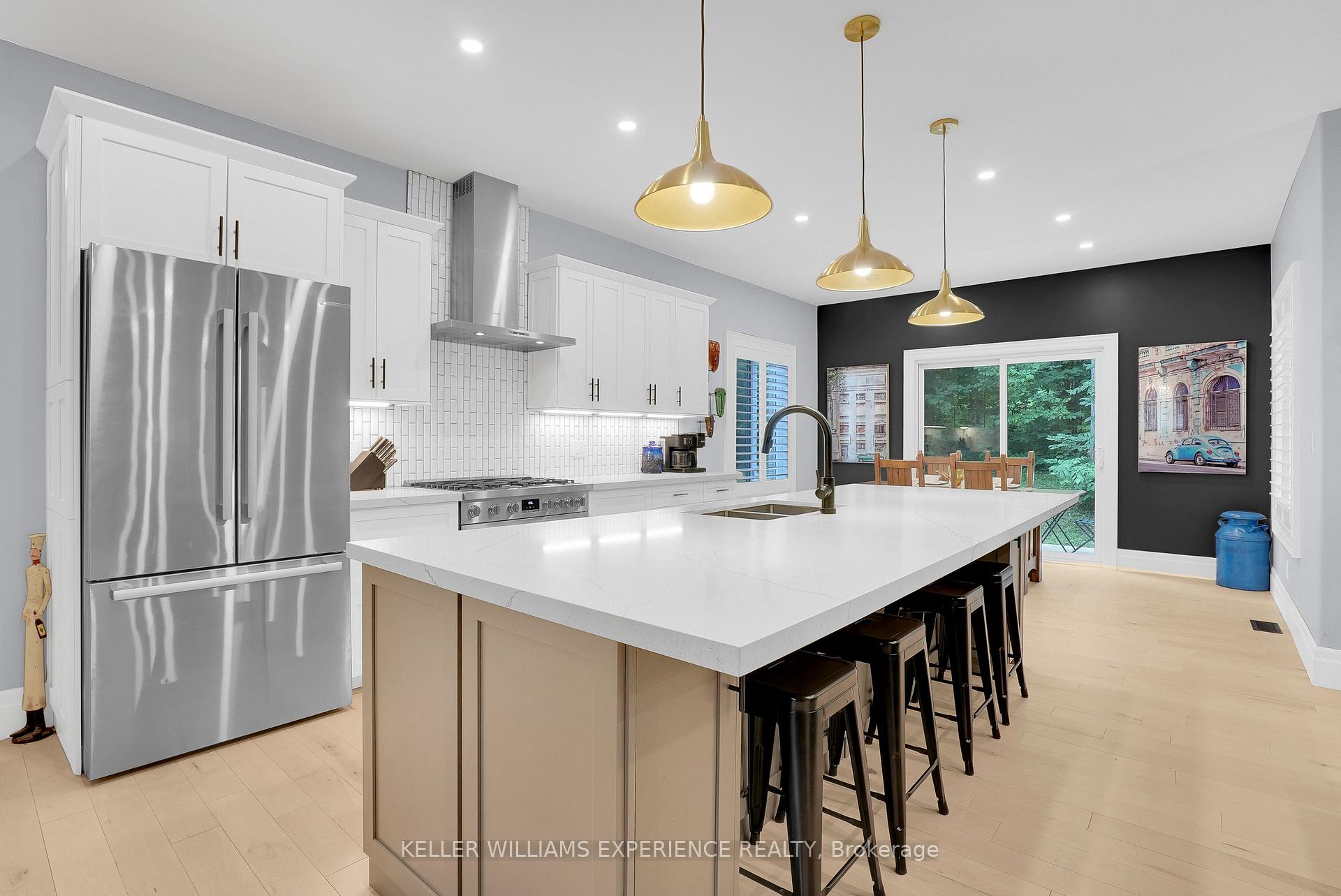 Photo 3 of 41 Heron Boulevard, Springwater, Snow Valley — HOMEH