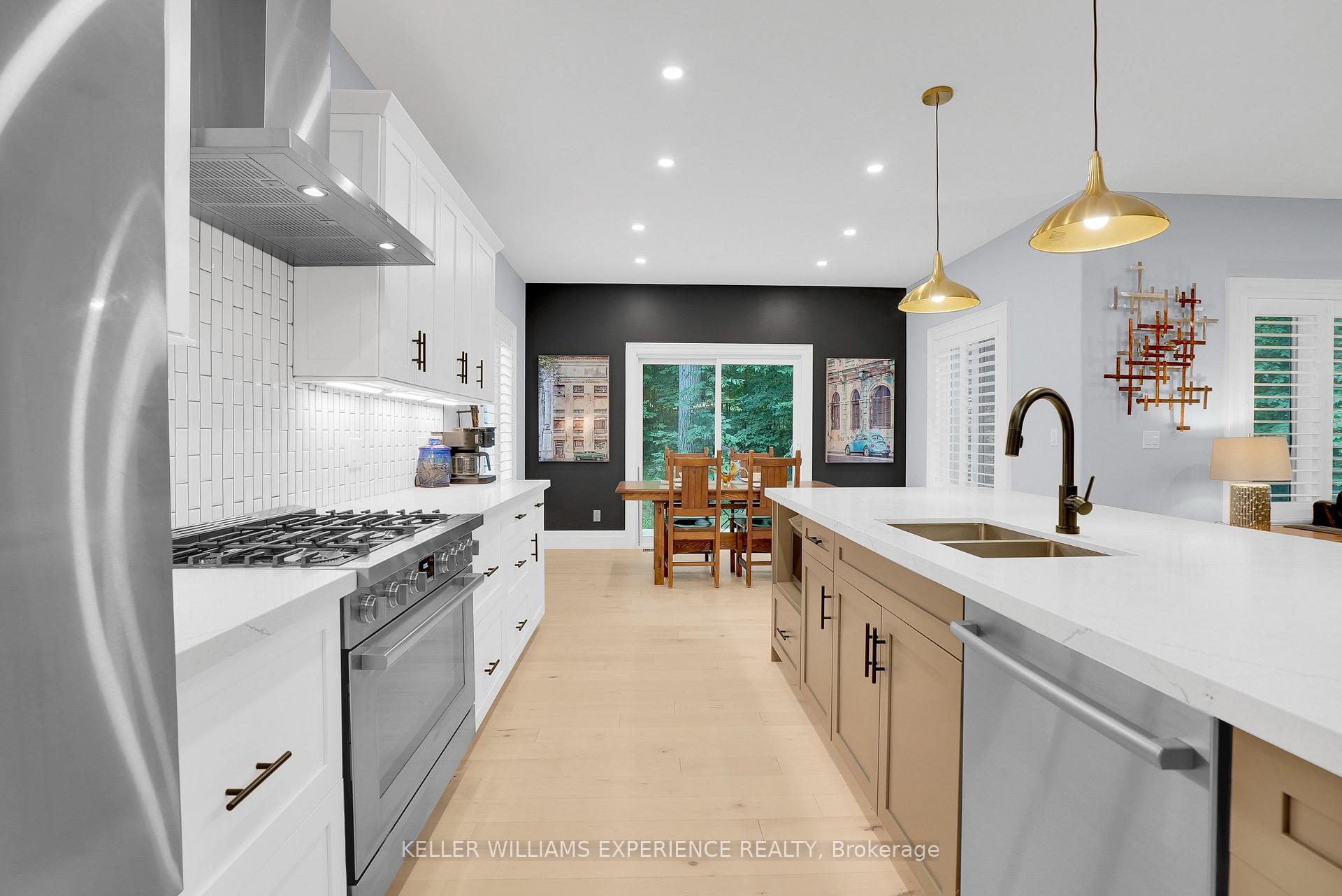Photo 4 of 41 Heron Boulevard, Springwater, Snow Valley — HOMEH