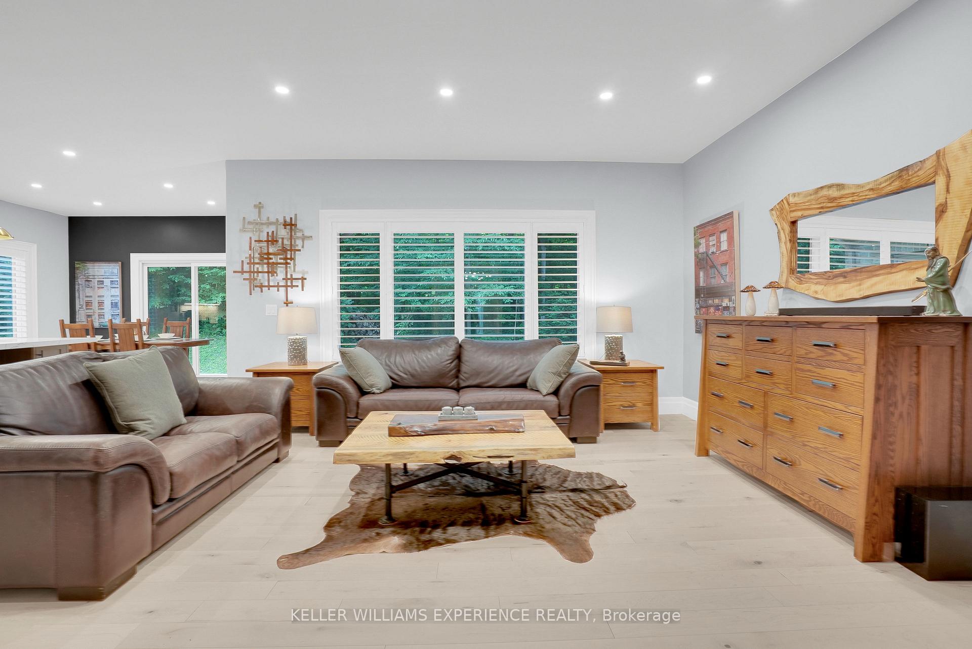 Photo 11 of 41 Heron Boulevard, Springwater, Snow Valley — HOMEH