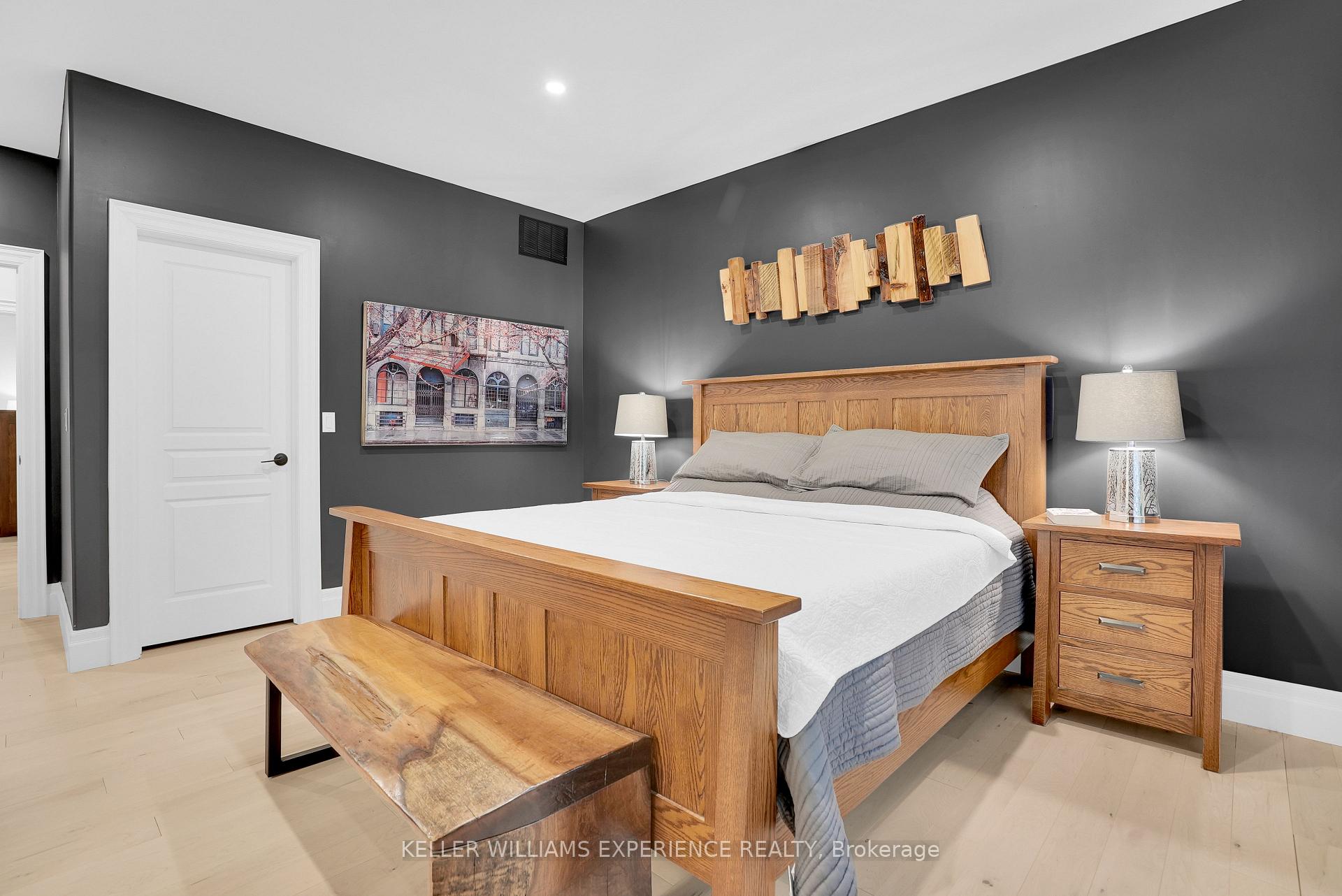 Photo 16 of 41 Heron Boulevard, Springwater, Snow Valley — HOMEH