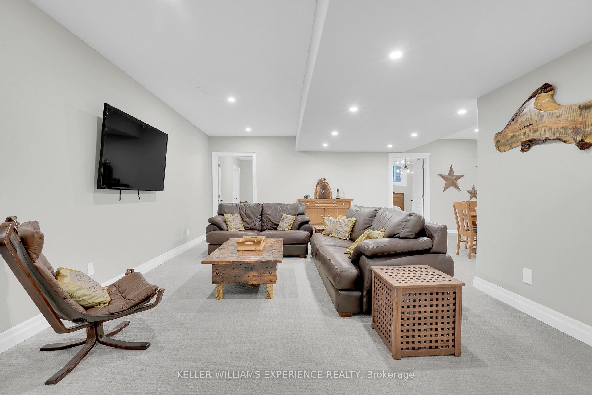 Photo 26 of 41 Heron Boulevard, Springwater, Snow Valley — HOMEH