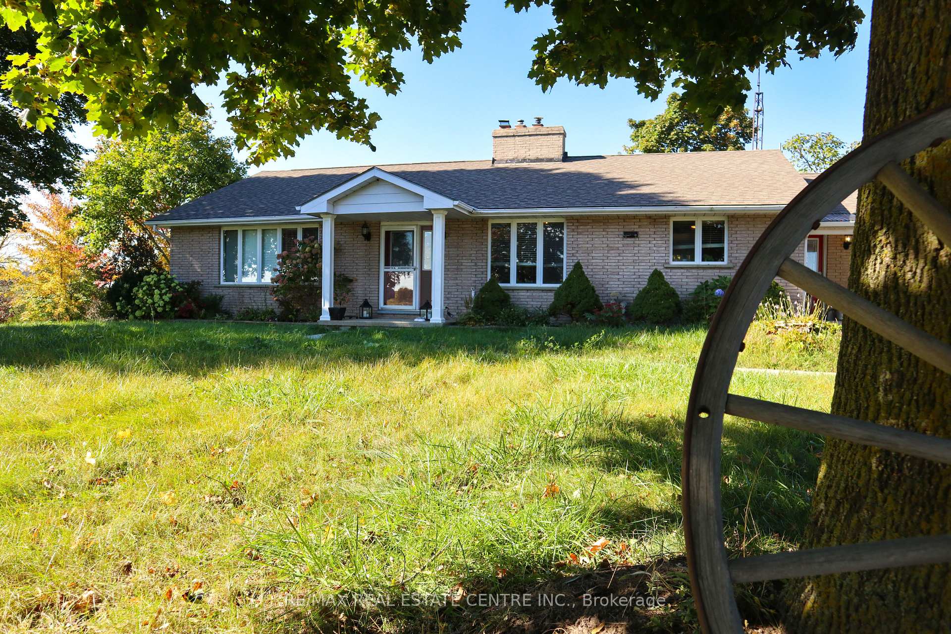 Photo 2 of 17 Cemetery Road, Norfolk, Townsend — HOMEH