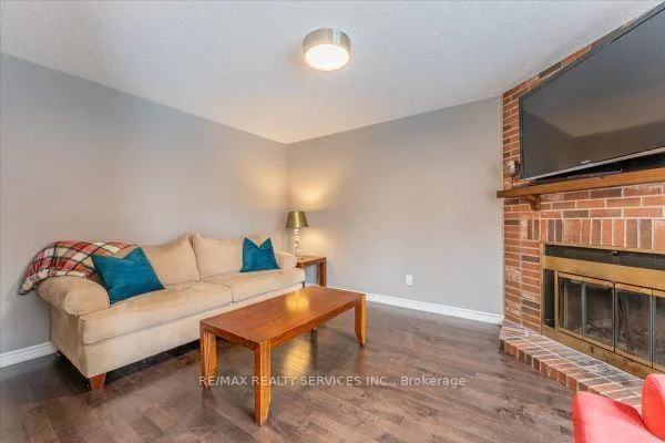 Photo 42 of 18 corkett Drive, Brampton, Northwood Park — HOMEH