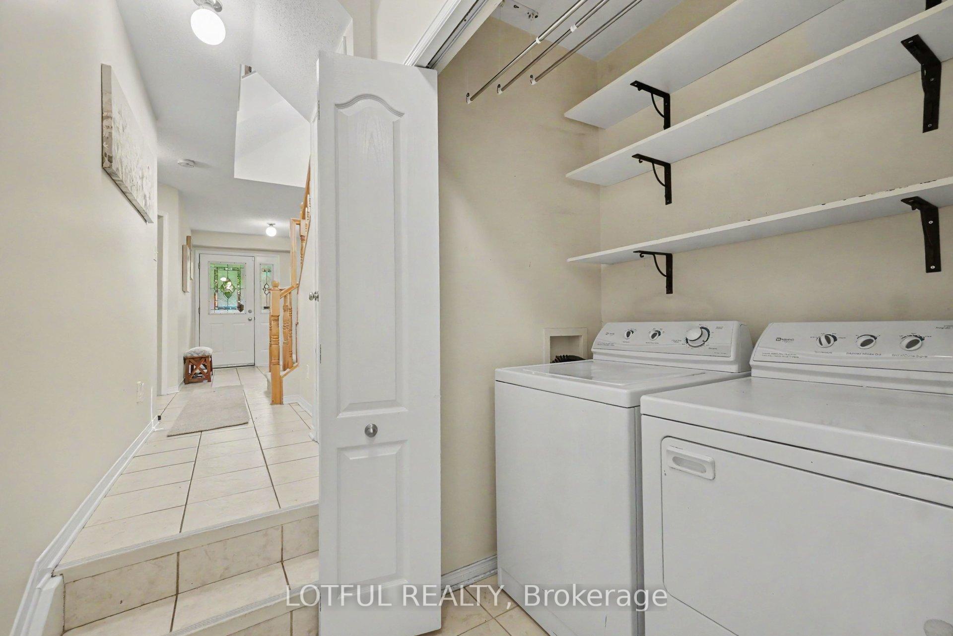 Photo 4 of 68 Metropole Private, Ottawa, Westboro North — HOMEH