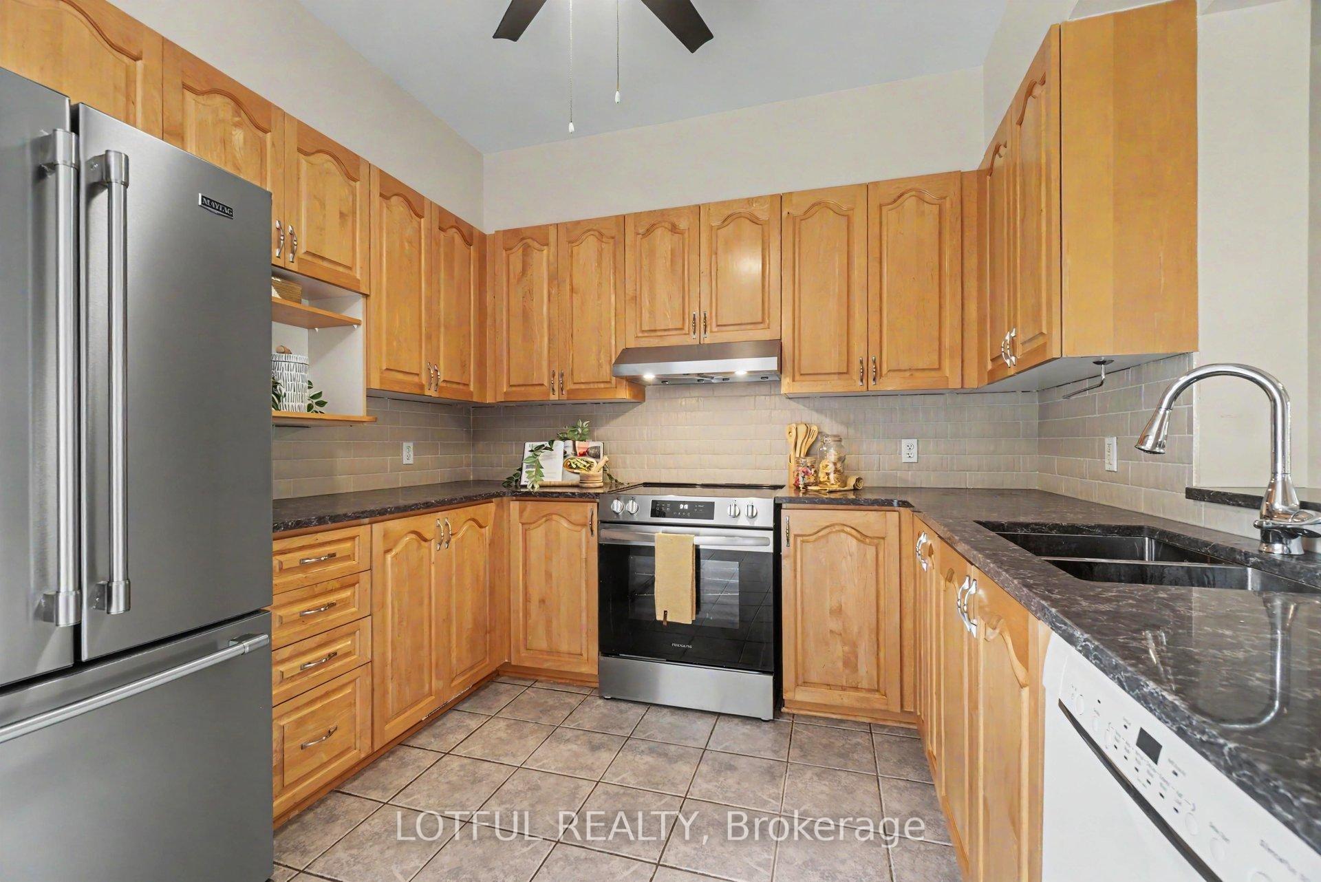 Photo 13 of 68 Metropole Private, Ottawa, Westboro North — HOMEH