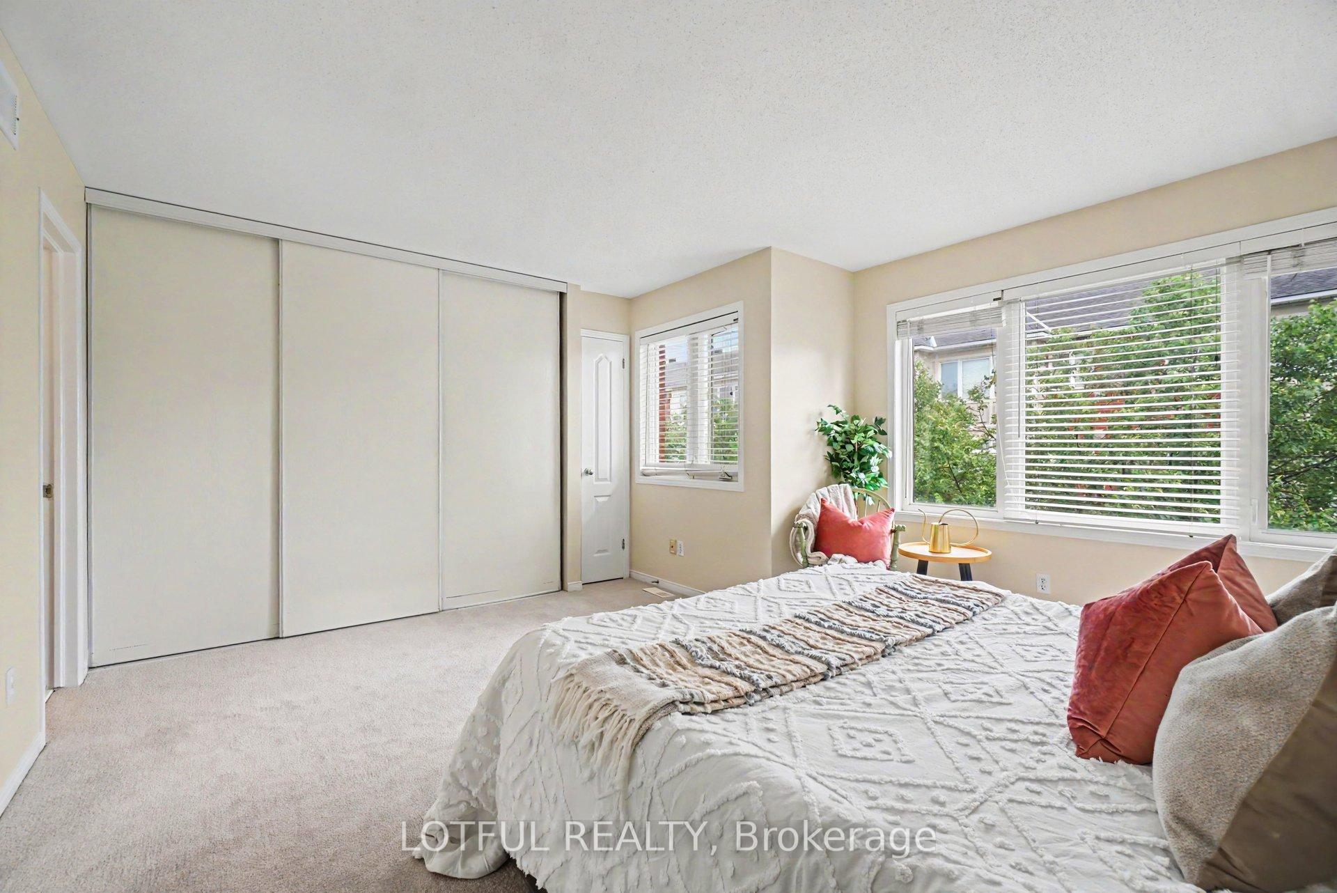 Photo 22 of 68 Metropole Private, Ottawa, Westboro North — HOMEH