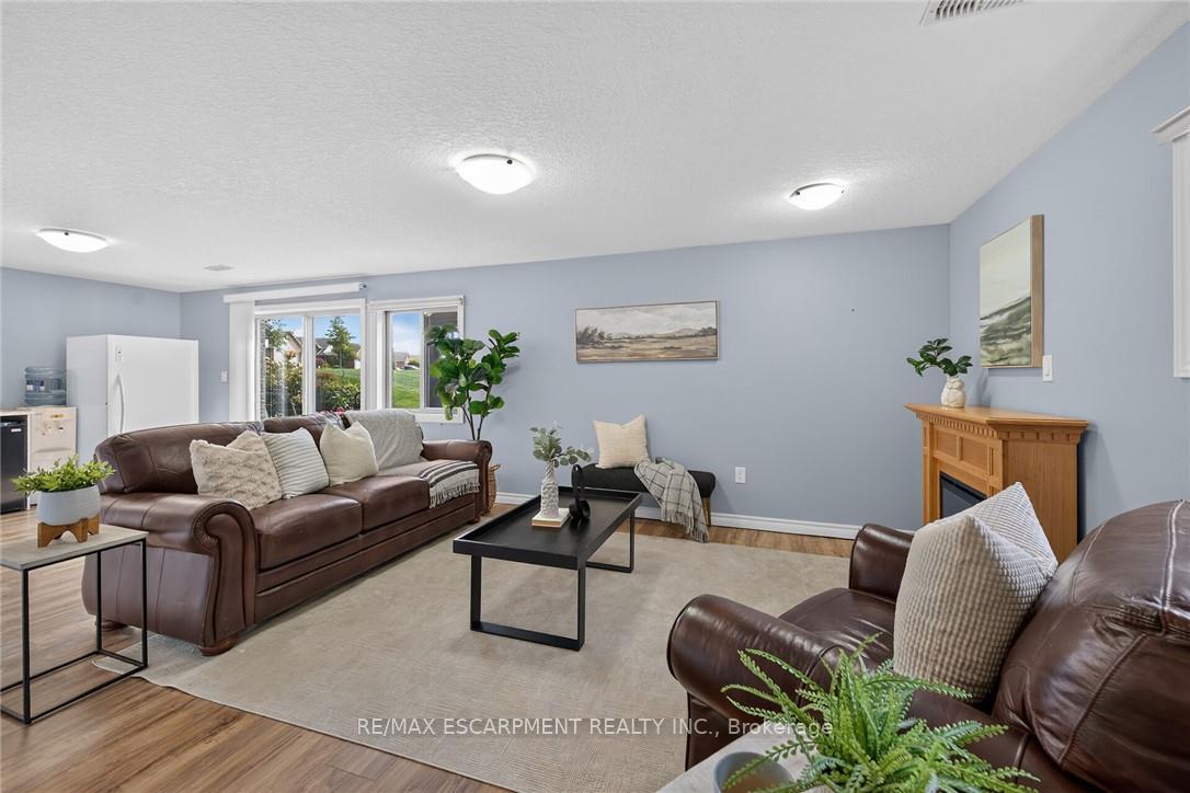 Photo 29 of 40 Trillium Way, Norfolk, Simcoe — HOMEH