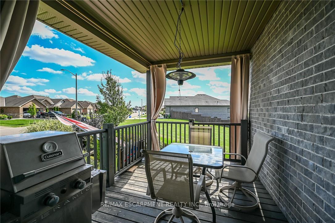 Photo 33 of 40 Trillium Way, Norfolk, Simcoe — HOMEH