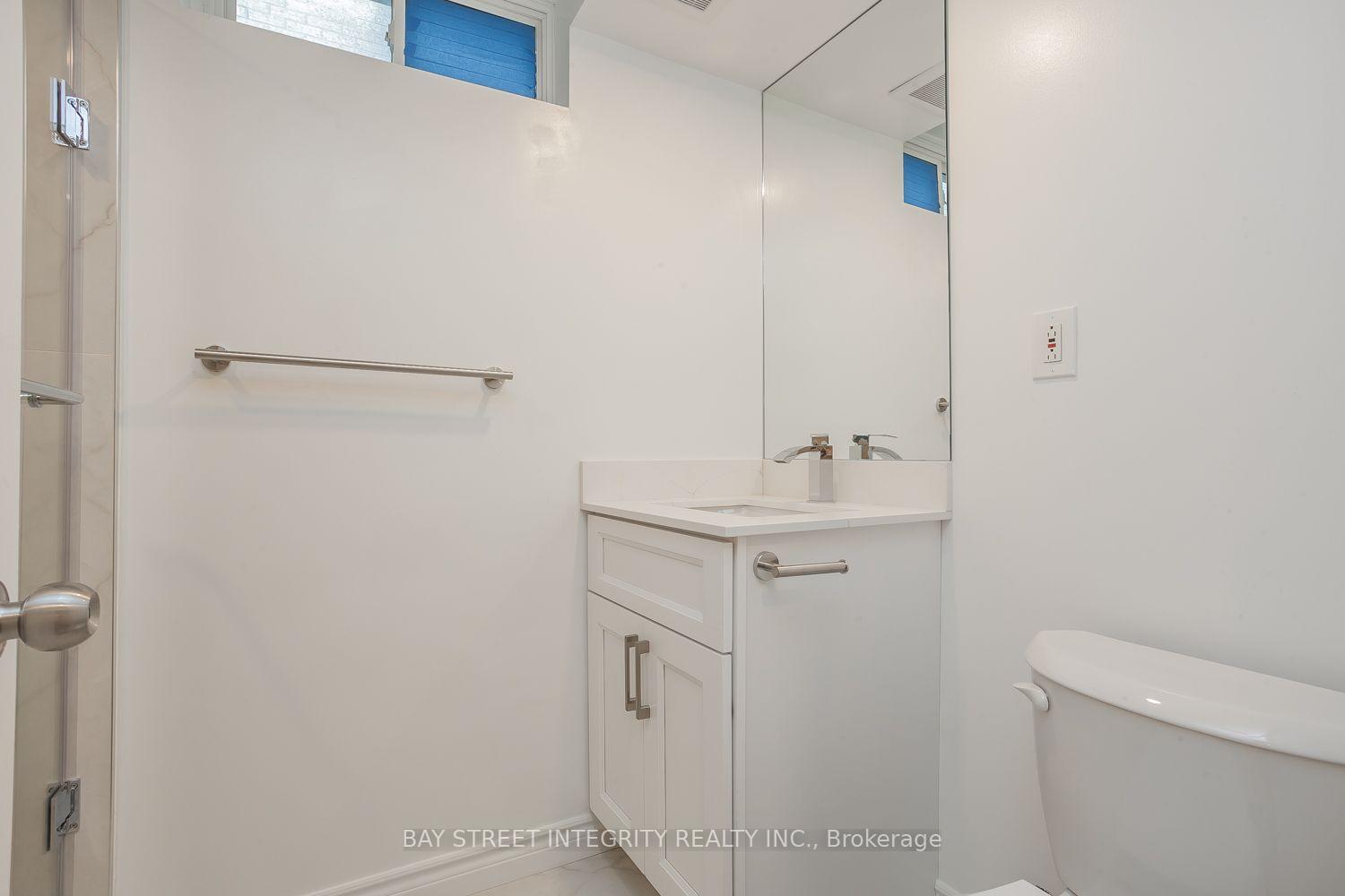 Photo 14 of 106 Beck Drive, Markham, Raymerville — HOMEH