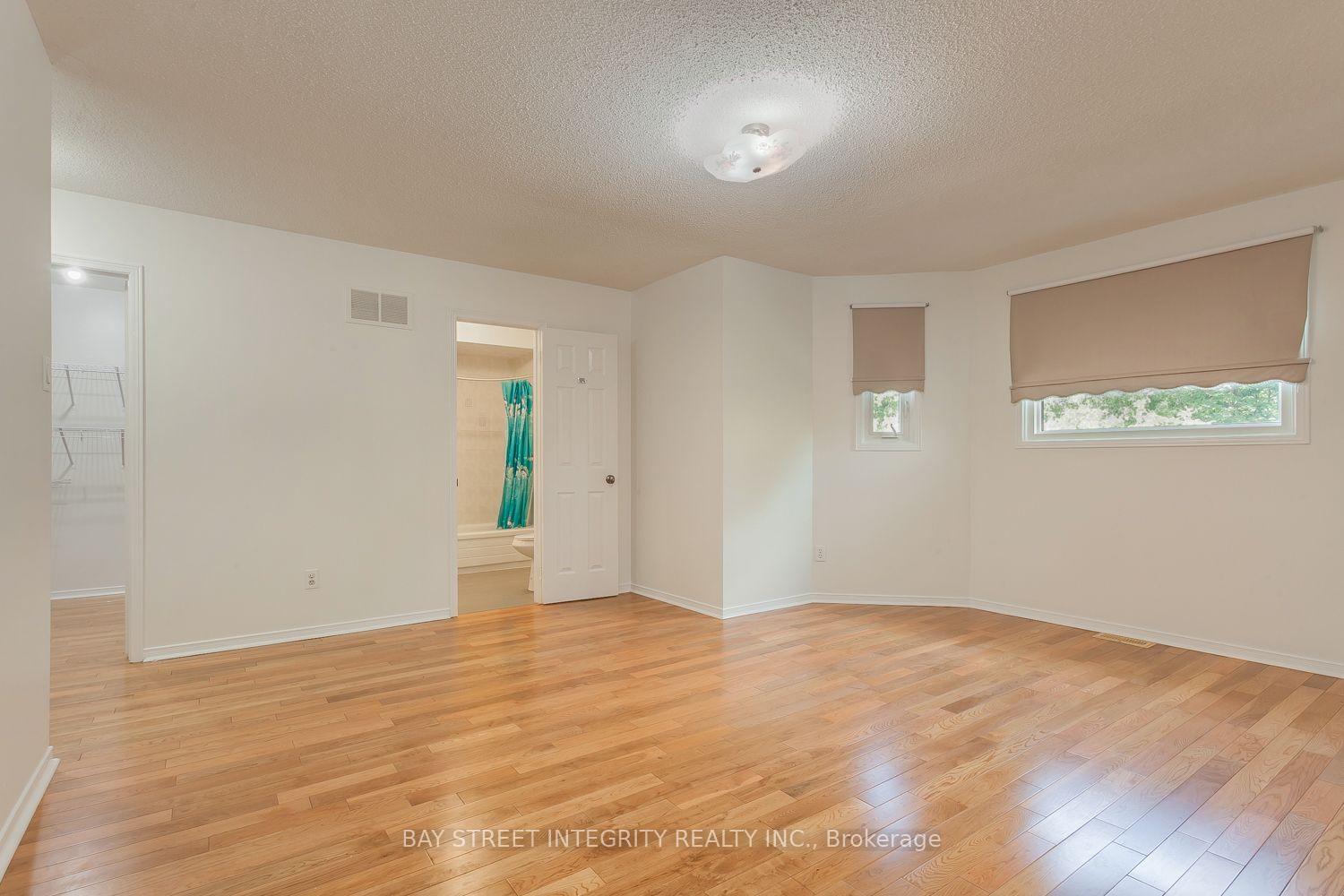 Photo 16 of 106 Beck Drive, Markham, Raymerville — HOMEH
