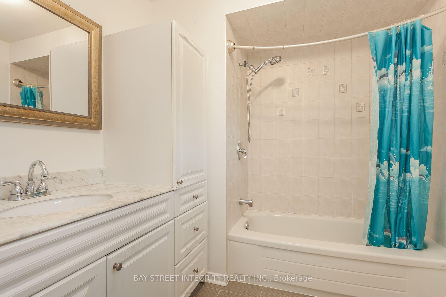 Photo 17 of 106 Beck Drive, Markham, Raymerville — HOMEH
