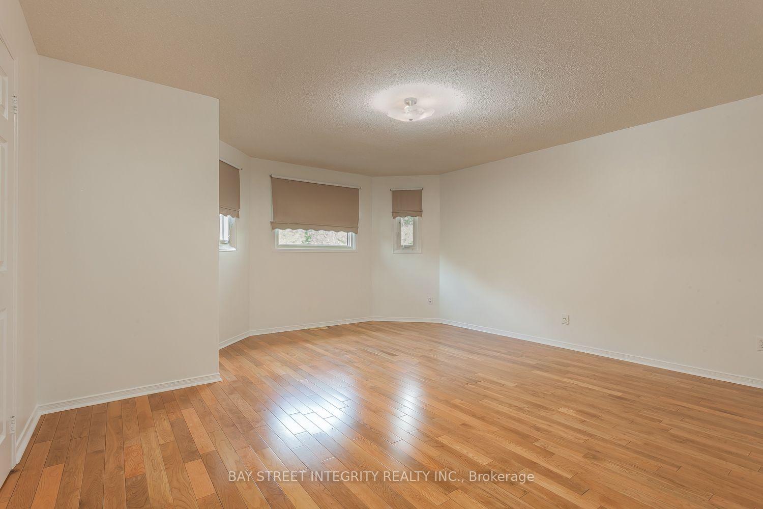 Photo 29 of 106 Beck Drive, Markham, Raymerville — HOMEH