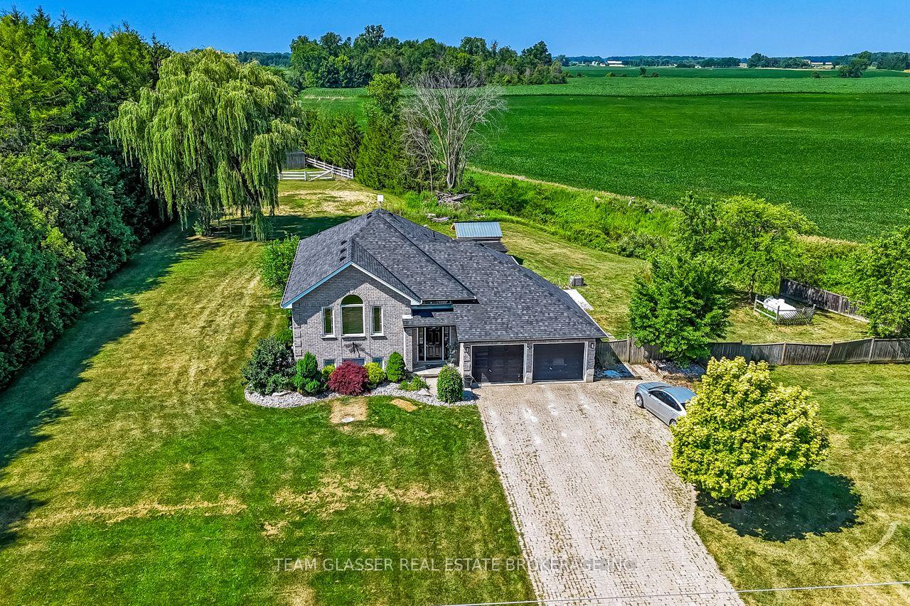 Photo of 23999 Mayfair Road