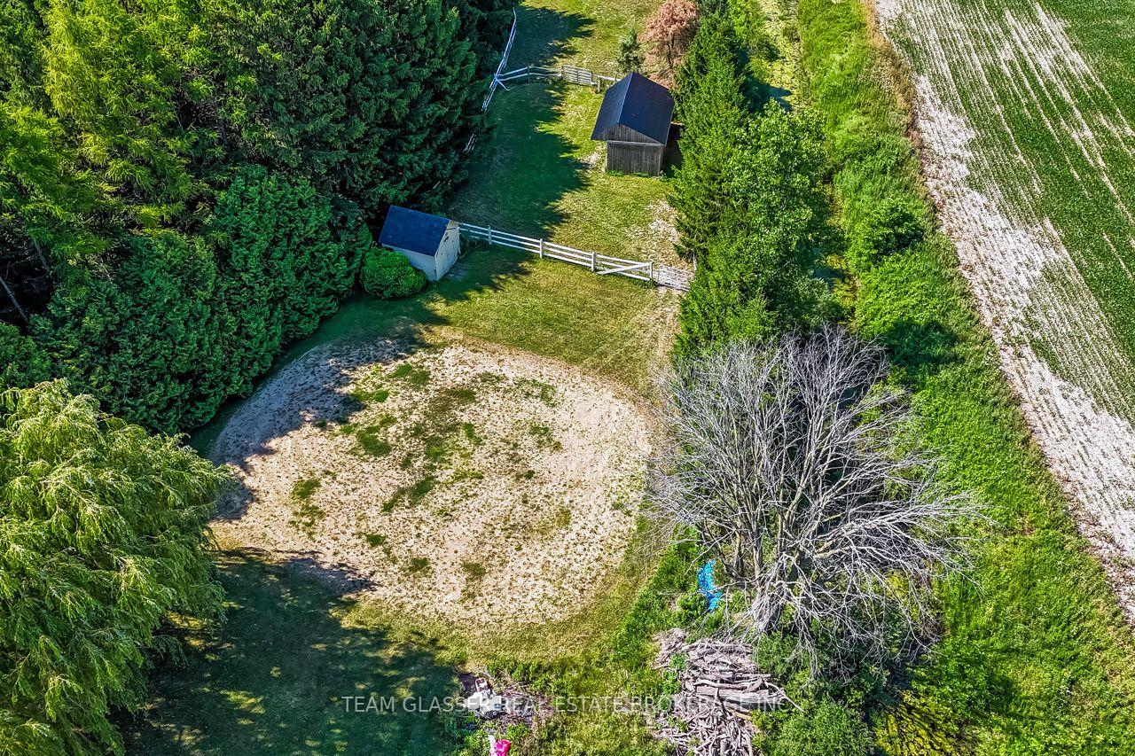 Photo 5 of 23999 Mayfair Road, Adelaide Metcalfe, Rural Adelaide Metcalfe — HOMEH