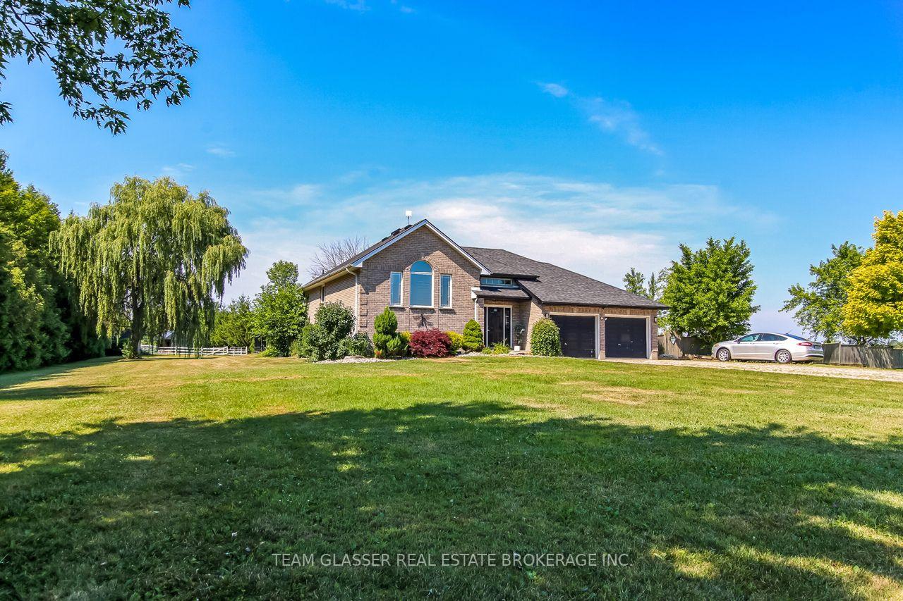 Photo 12 of 23999 Mayfair Road, Adelaide Metcalfe, Rural Adelaide Metcalfe — HOMEH