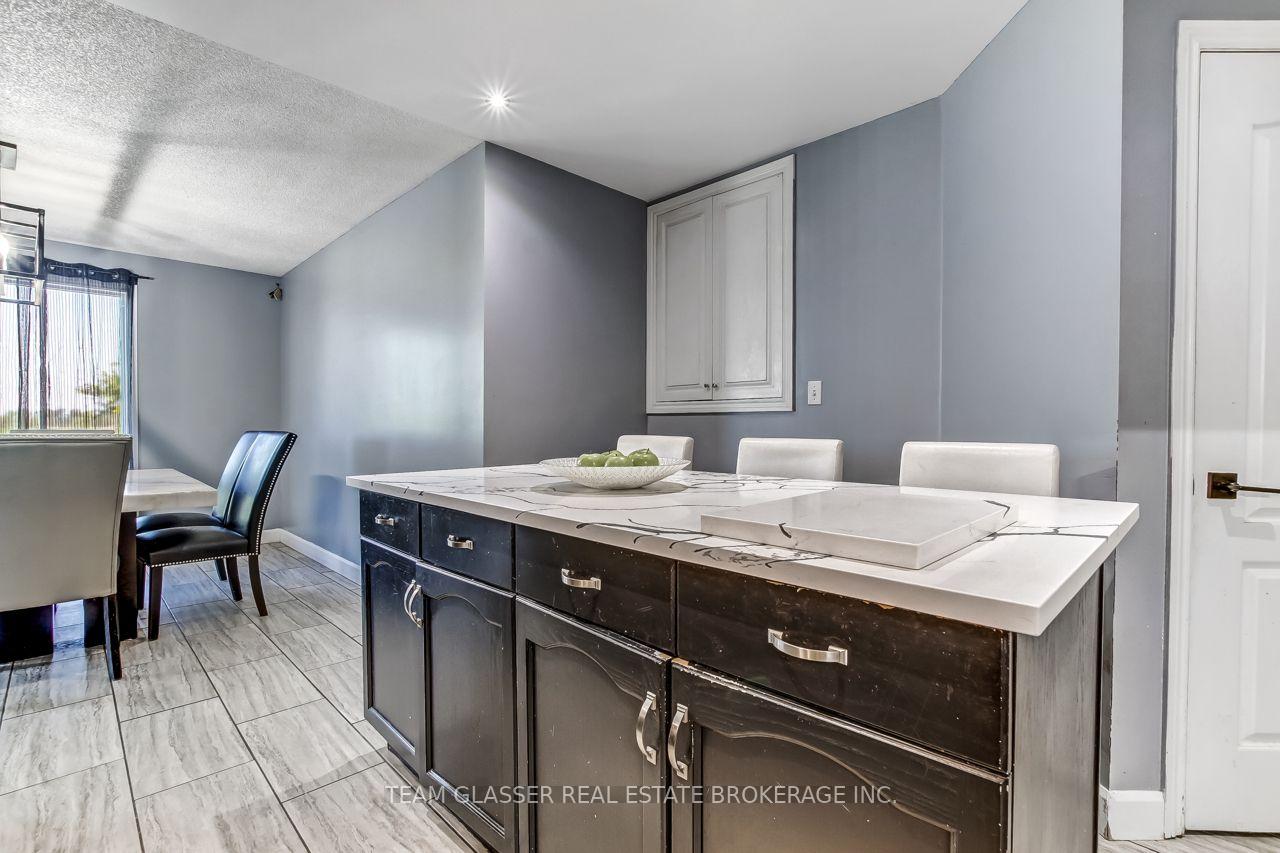 Photo 15 of 23999 Mayfair Road, Adelaide Metcalfe, Rural Adelaide Metcalfe — HOMEH
