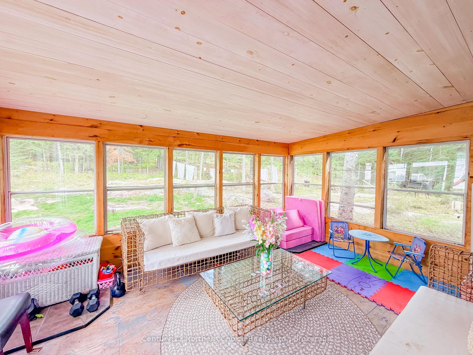 Photo 9 of 567 Anderson Road, Kenora, Redditt Road West — HOMEH