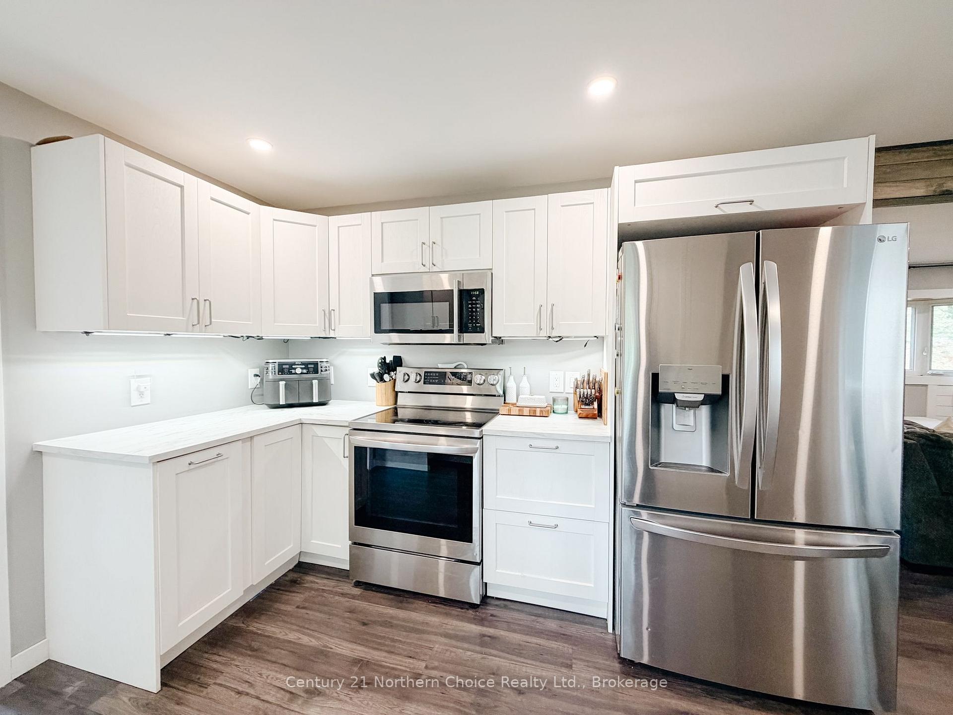 Photo 14 of 567 Anderson Road, Kenora, Redditt Road West — HOMEH
