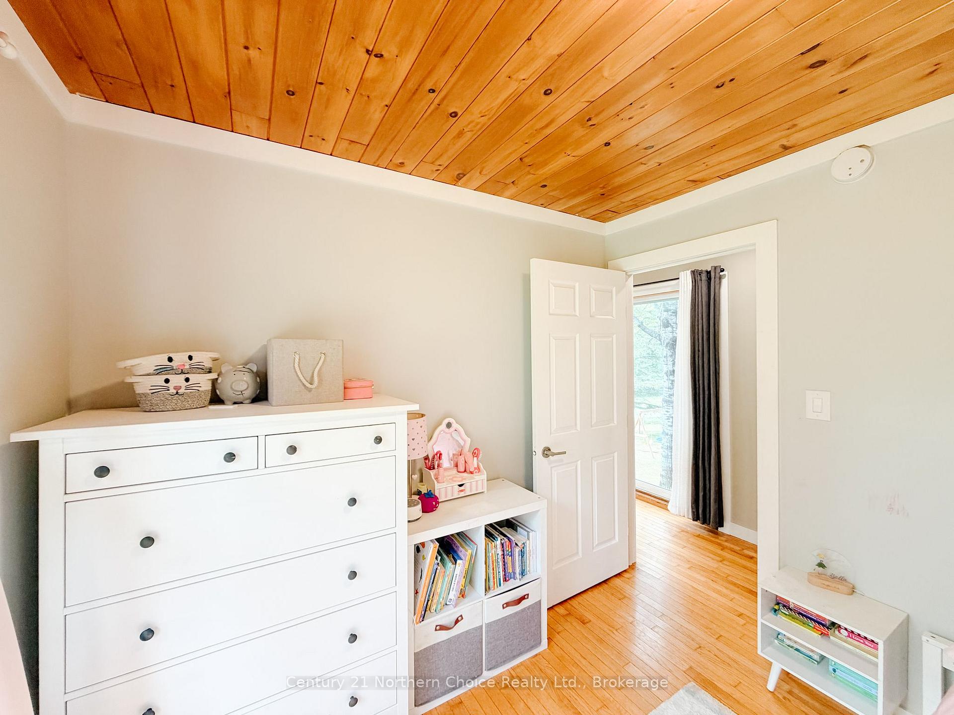Photo 28 of 567 Anderson Road, Kenora, Redditt Road West — HOMEH