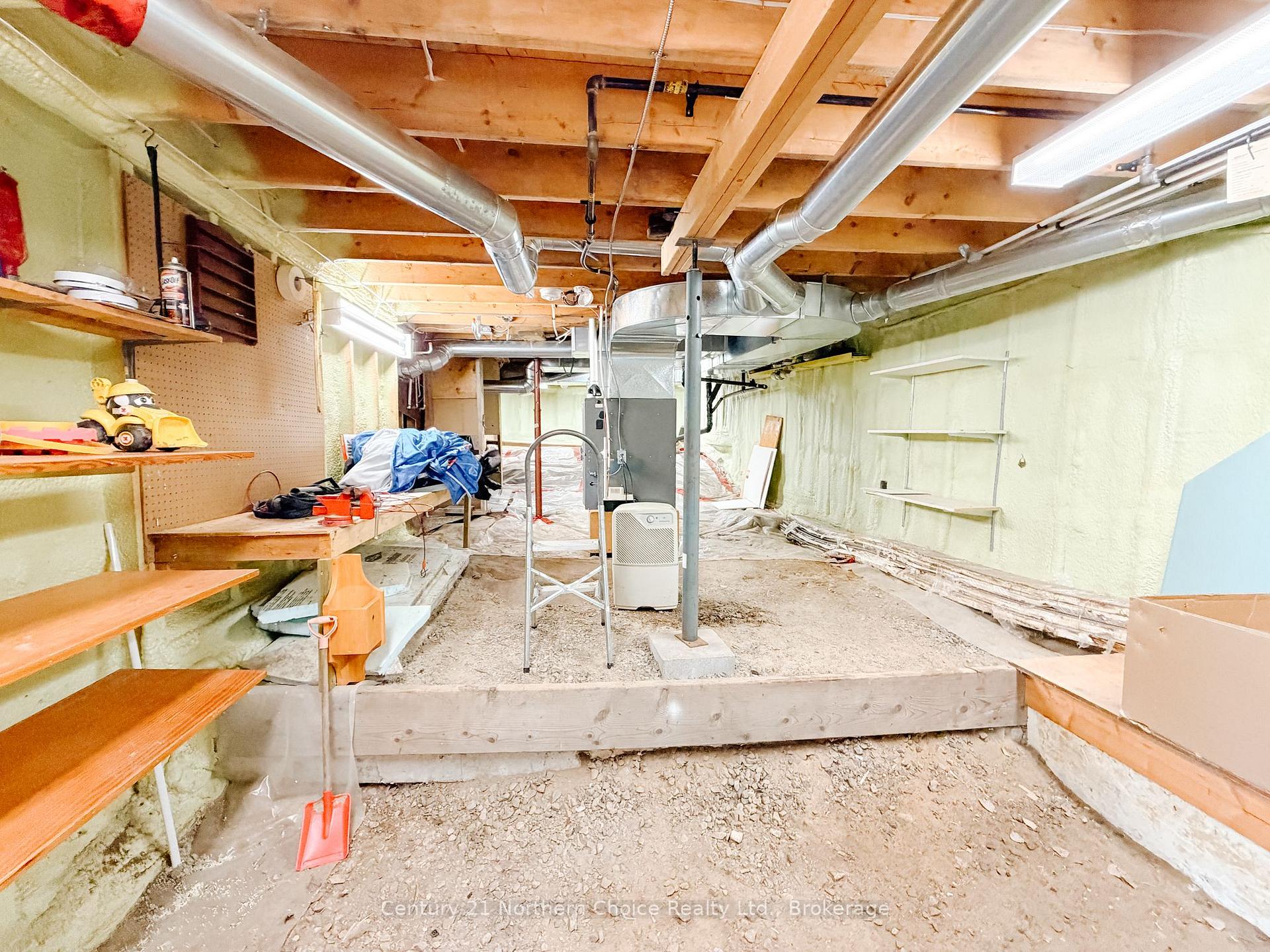 Photo 31 of 567 Anderson Road, Kenora, Redditt Road West — HOMEH