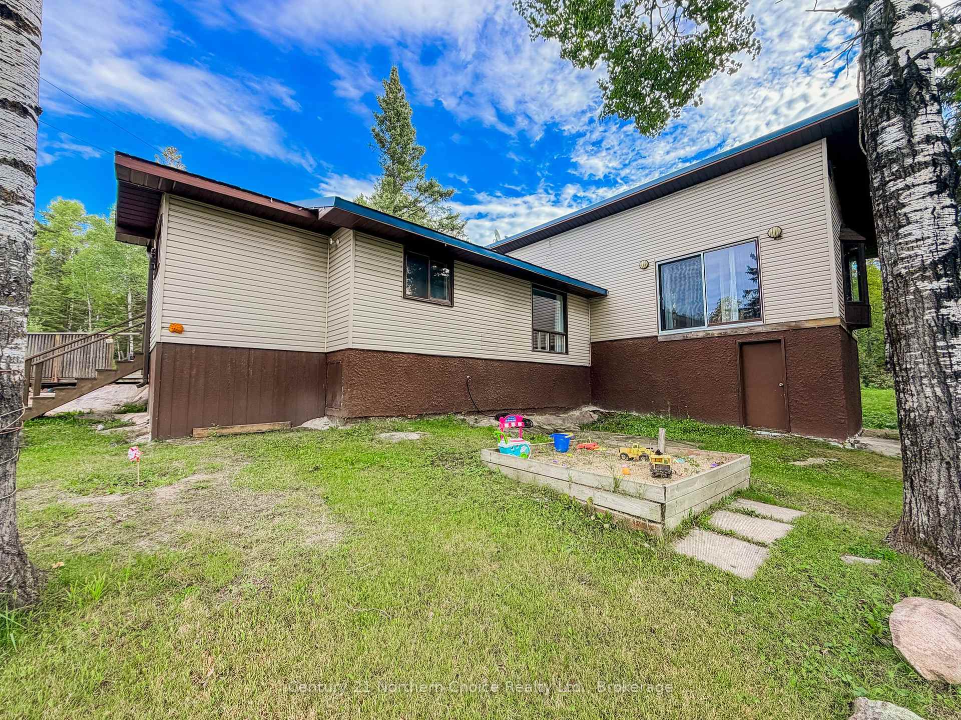 Photo 32 of 567 Anderson Road, Kenora, Redditt Road West — HOMEH