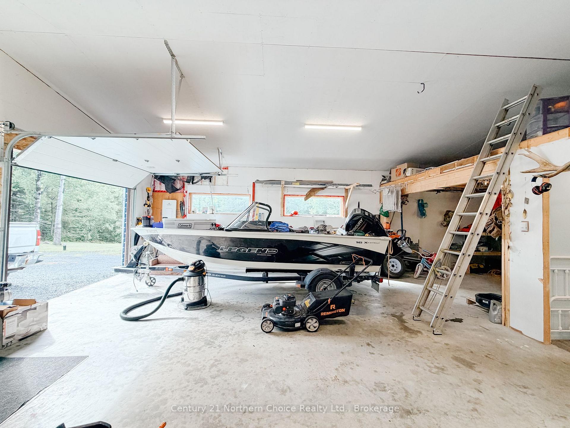 Photo 35 of 567 Anderson Road, Kenora, Redditt Road West — HOMEH