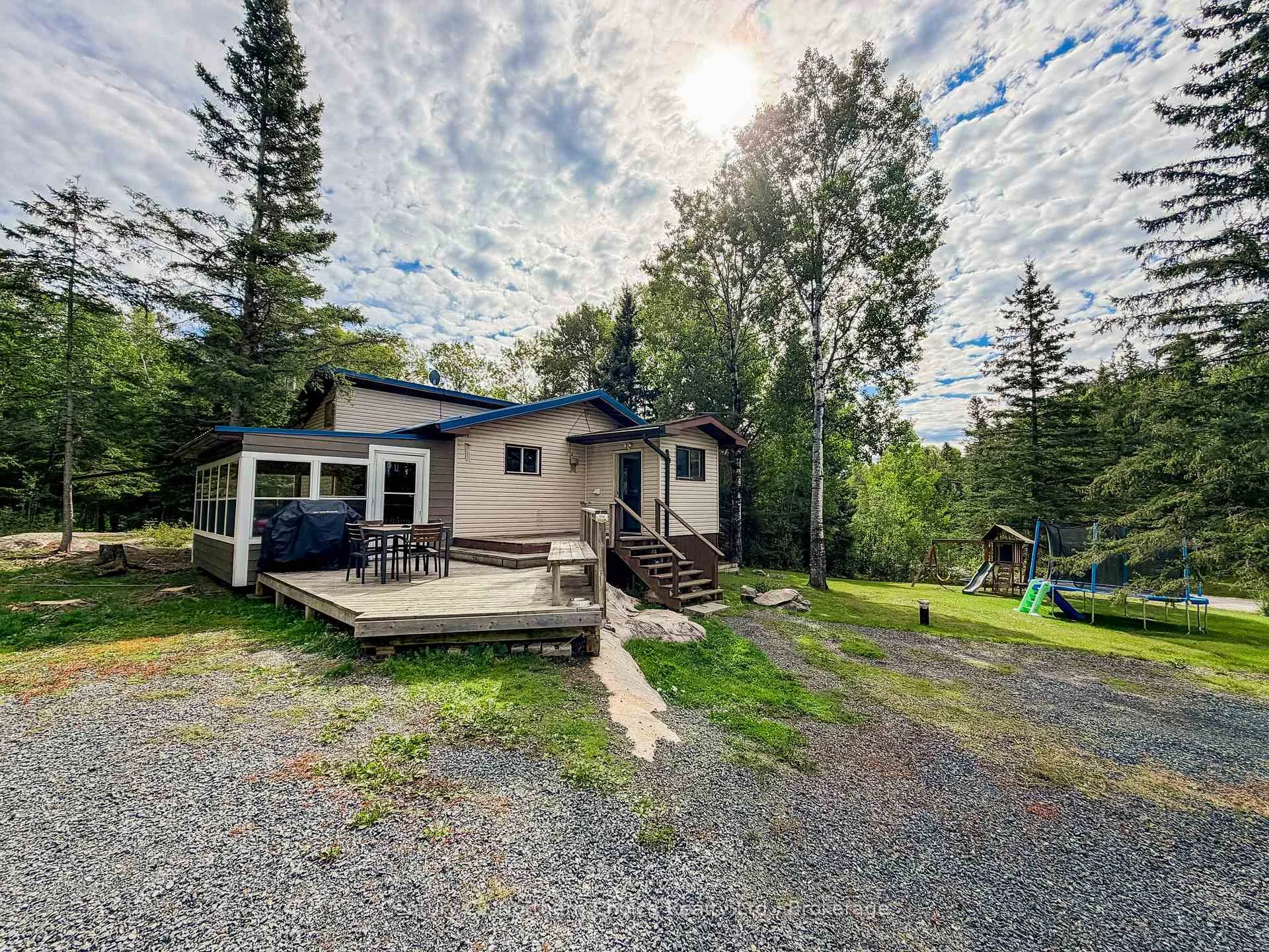 Photo 2 of 567 Anderson Road, Kenora, Redditt Road West — HOMEH