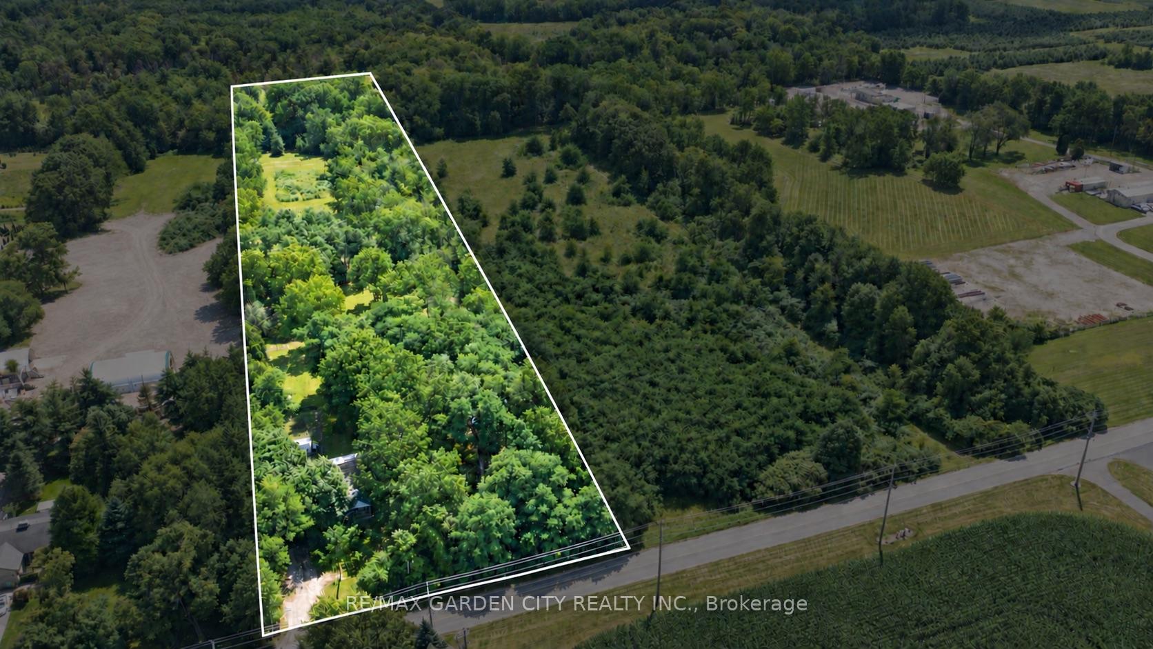 Photo 2 of 130 5th Con Road E, Hamilton, Rural Flamborough — HOMEH
