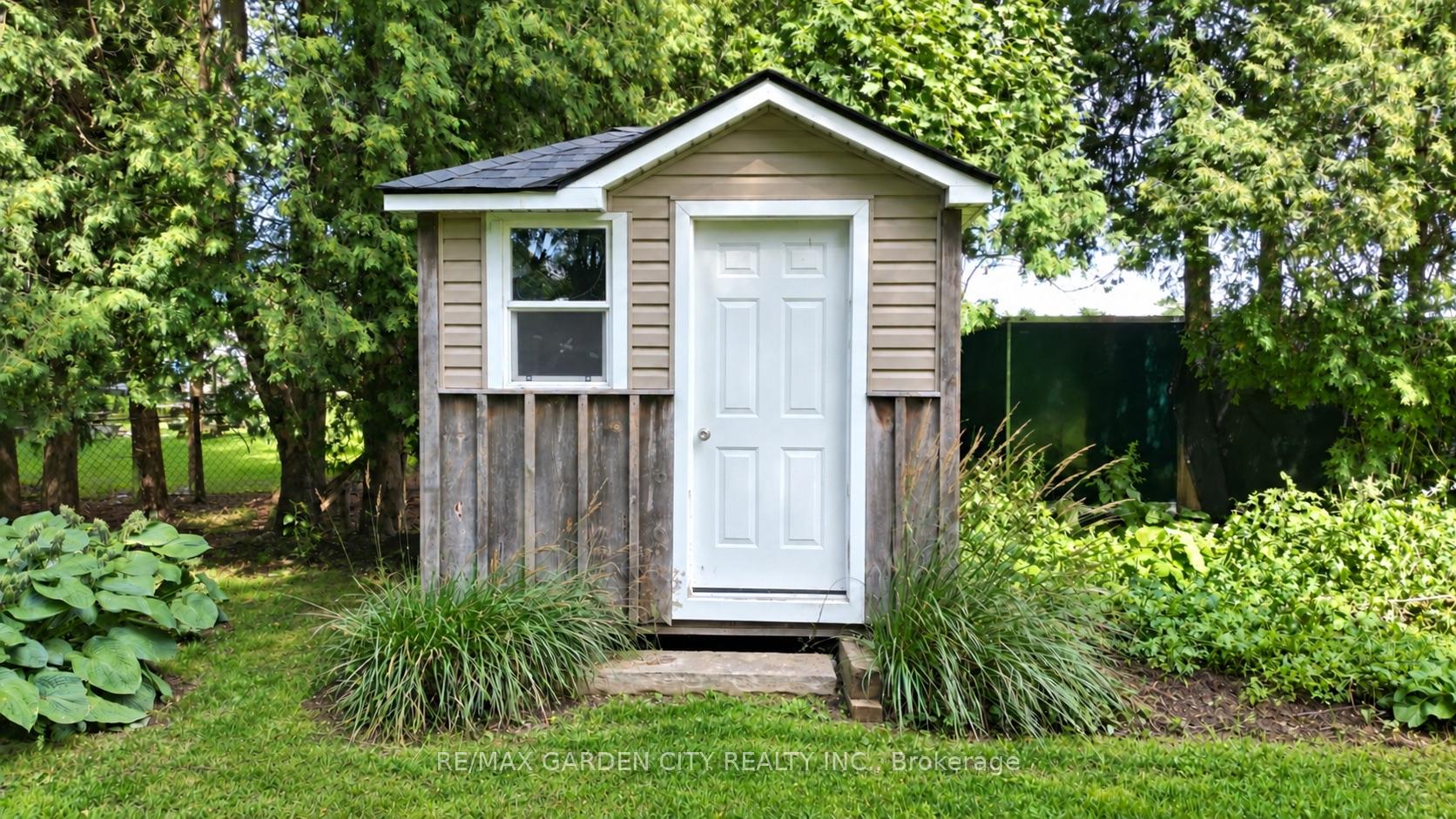Photo 7 of 130 5th Con Road E, Hamilton, Rural Flamborough — HOMEH