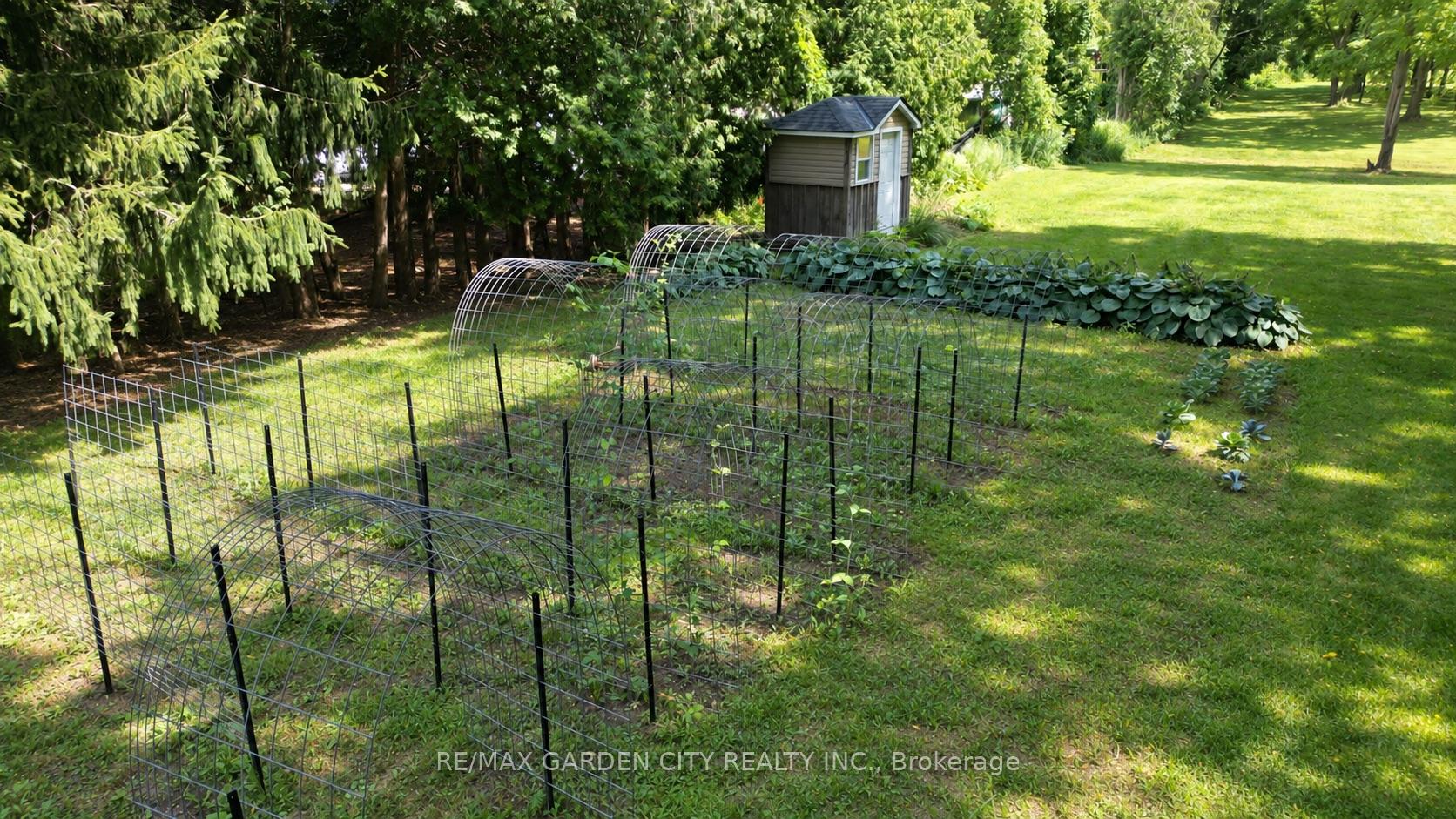 Photo 8 of 130 5th Con Road E, Hamilton, Rural Flamborough — HOMEH