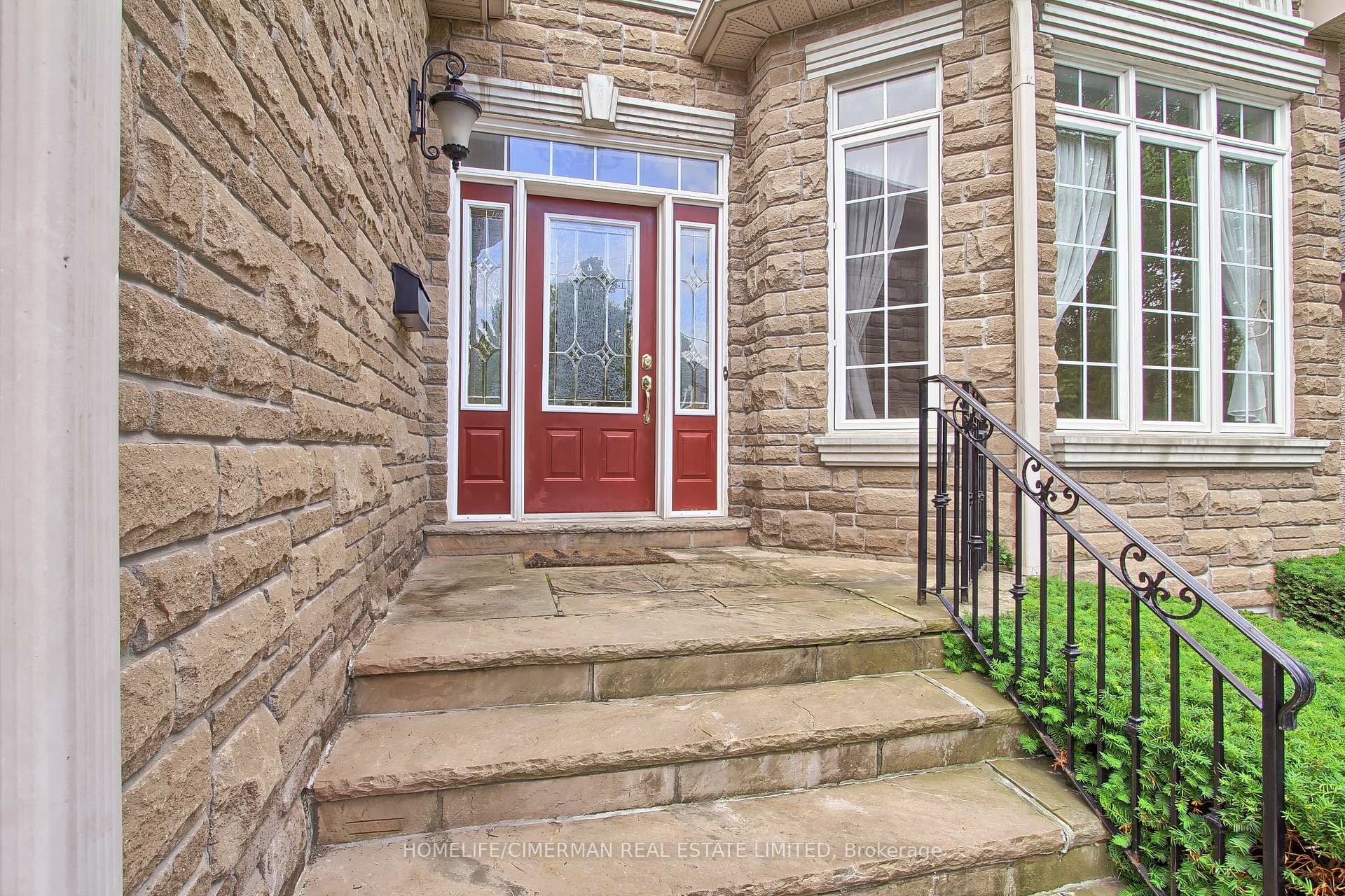 Photo 4 of 61 Pemberton Road, Richmond Hill, North Richvale — HOMEH