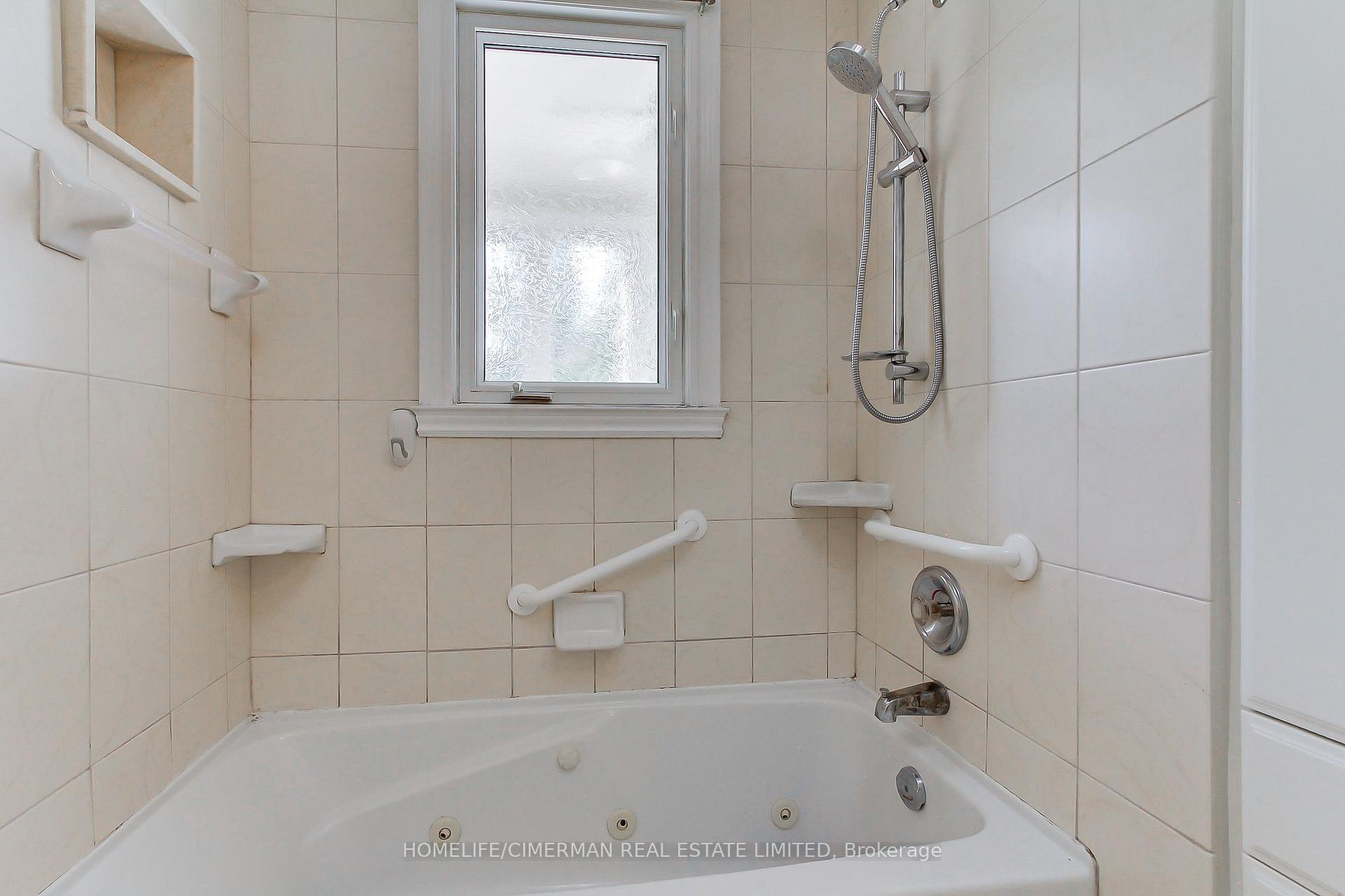 Photo 26 of 61 Pemberton Road, Richmond Hill, North Richvale — HOMEH