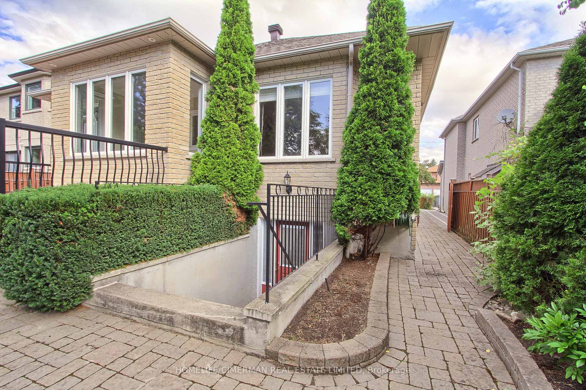 Photo 44 of 61 Pemberton Road, Richmond Hill, North Richvale — HOMEH