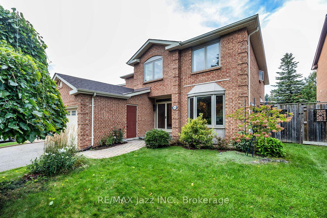 Photo 2 of 106 Tilman Circle, Markham, Markham Village — HOMEH
