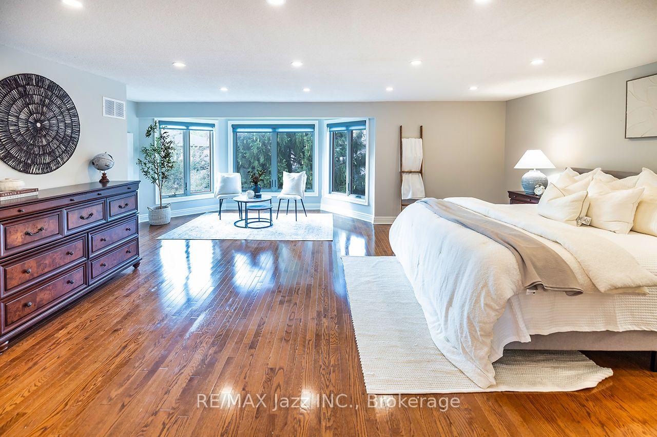 Photo 30 of 106 Tilman Circle, Markham, Markham Village — HOMEH